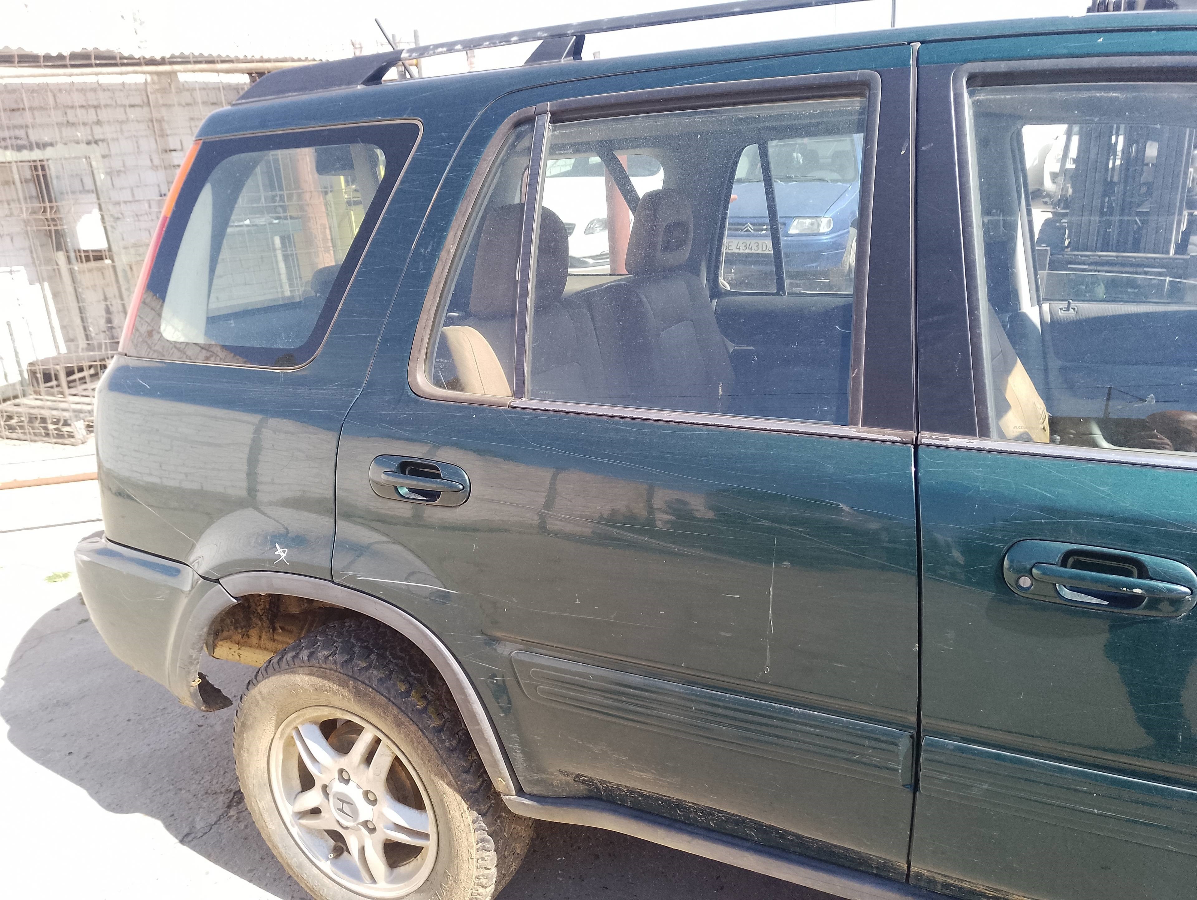 Recambio de puerta trasera derecha para honda cr-v (rd1/3) básico (rd1) referencia OEM IAM   