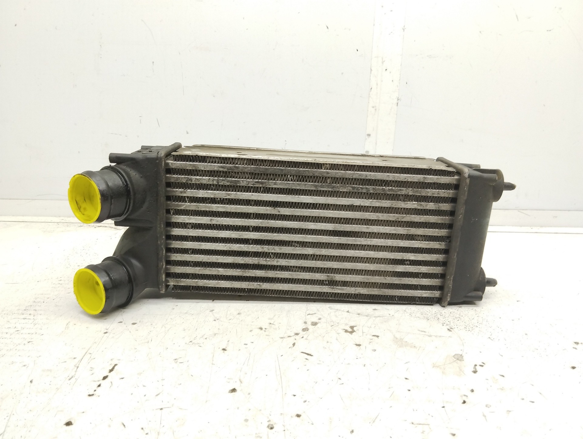 Recambio de intercooler para peugeot 3008 premium referencia OEM IAM 9656503980 992507M VALEO