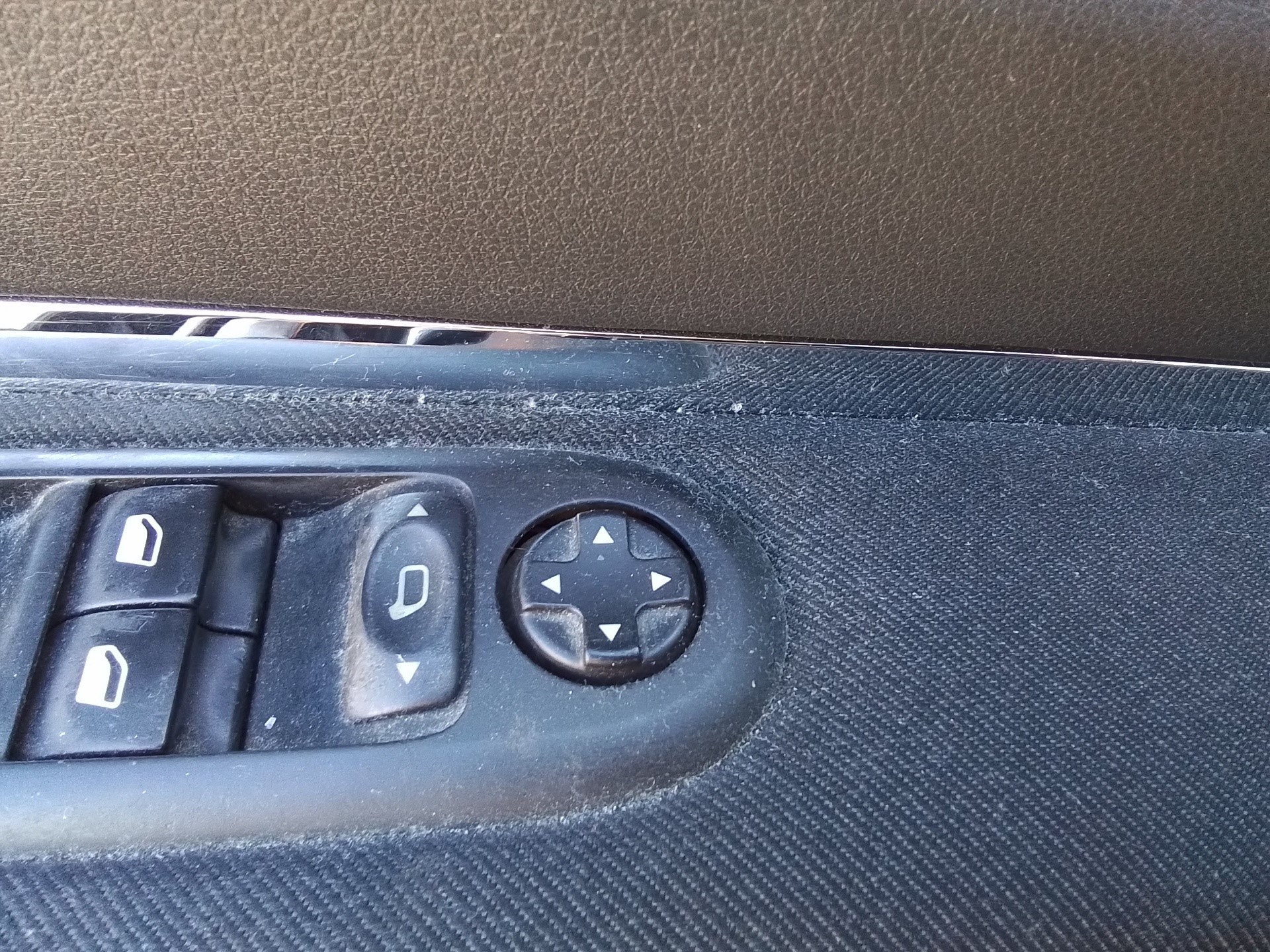 Recambio de mando retrovisor para peugeot 3008 premium referencia OEM IAM   
