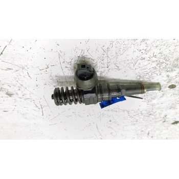 Recambio de inyector para seat ibiza iii (6l1) 1.4 tdi referencia OEM IAM 038130073BN 0414720215 