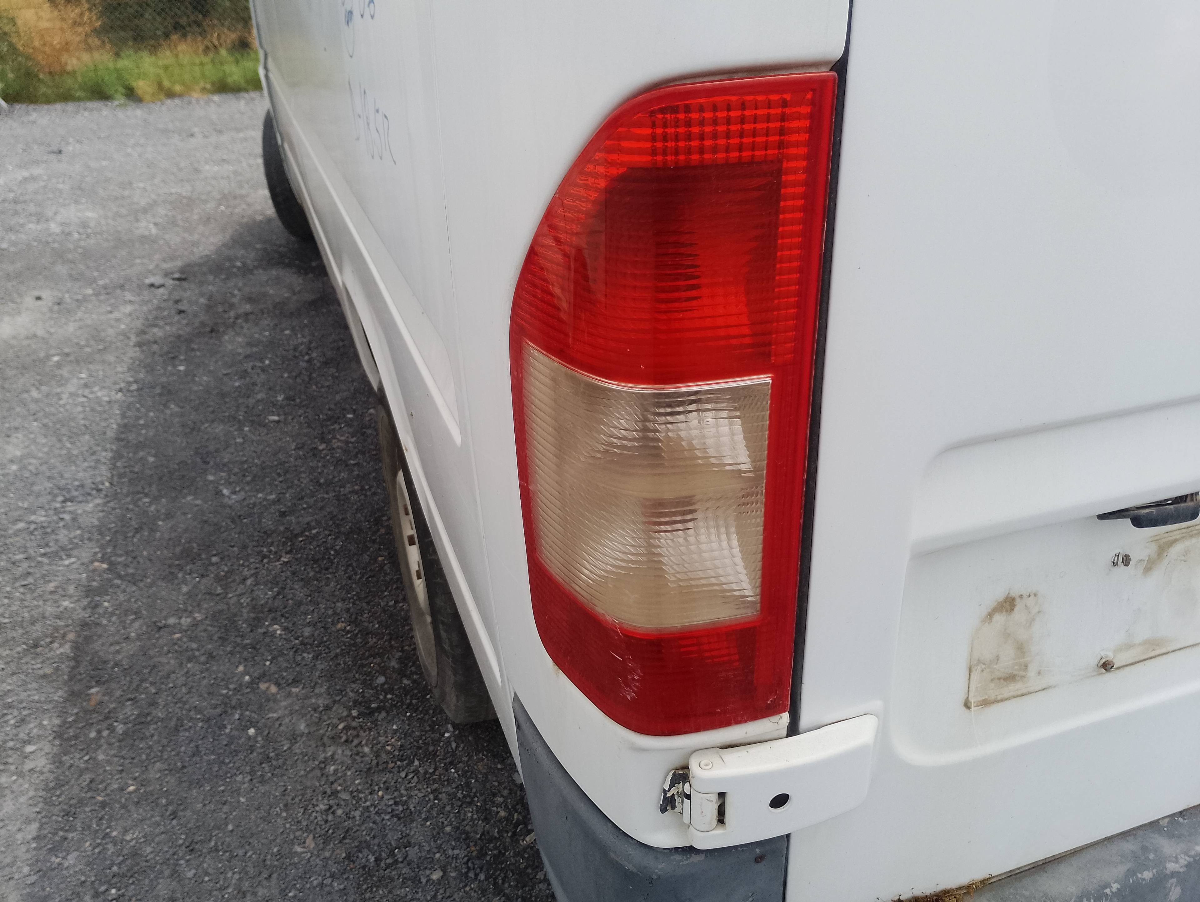 Recambio de piloto trasero izquierdo para mercedes-benz sprinter 02.00  combi 313 cdi (903.671-672) referencia OEM IAM   