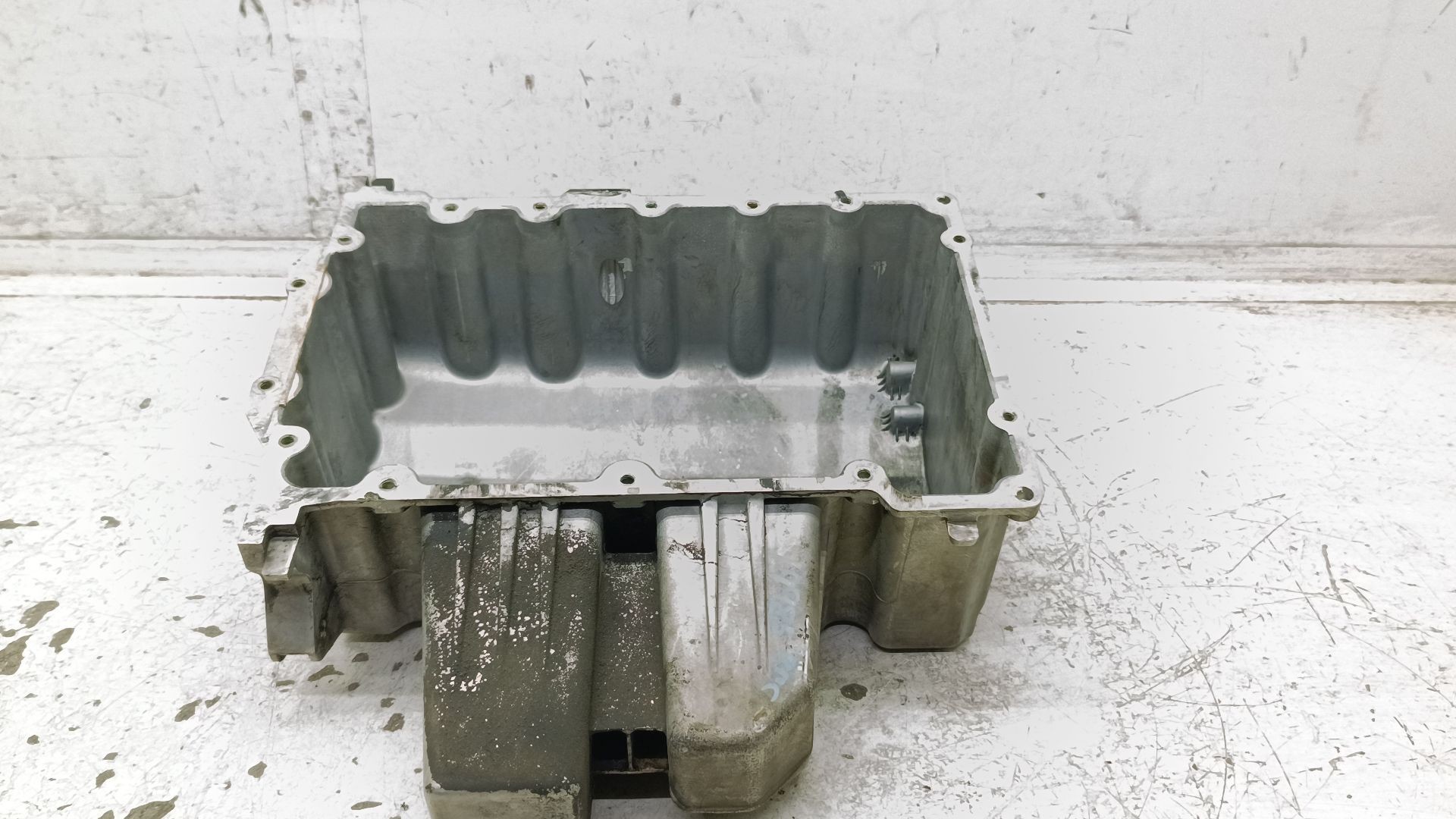 Recambio de carter para seat ibiza iii (6l1) 1.4 tdi referencia OEM IAM 045103601D  