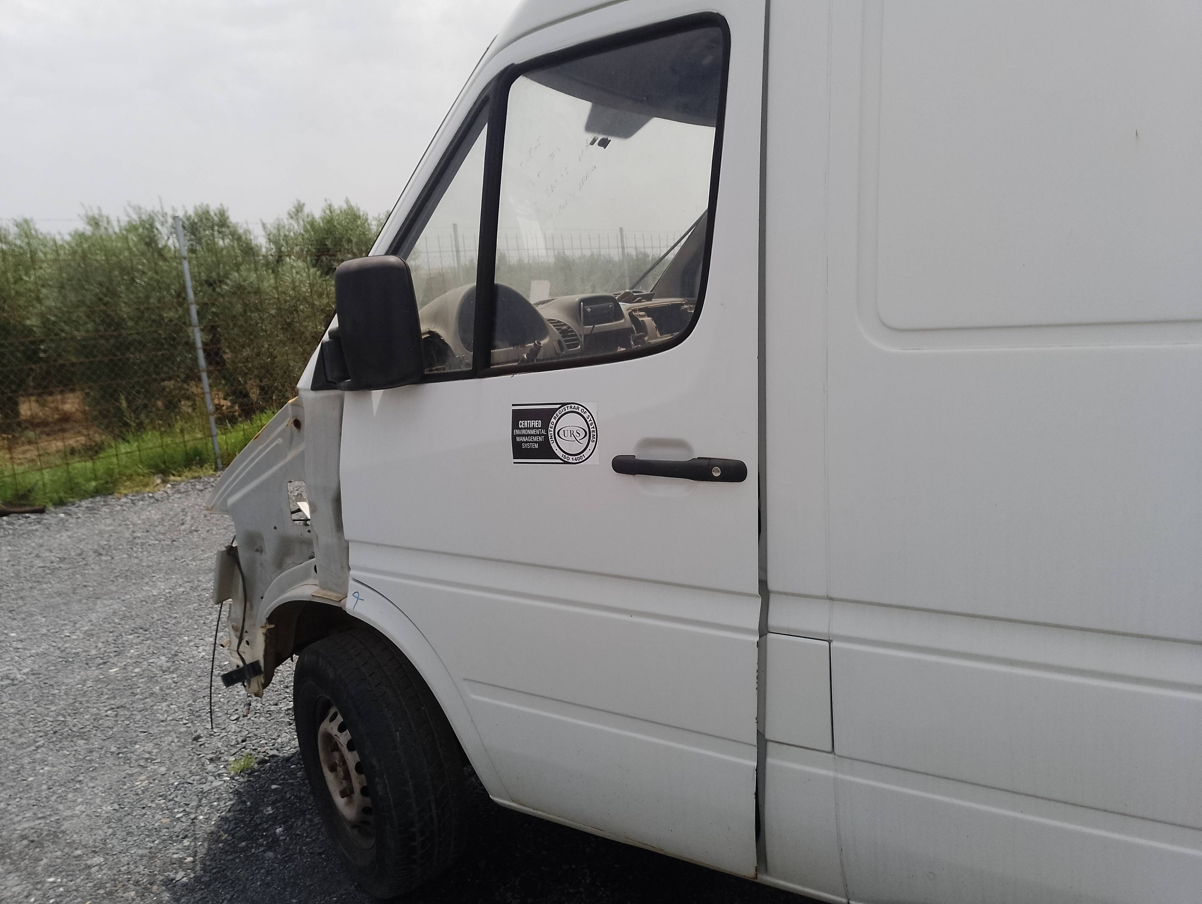 Recambio de puerta delantera izquierda para mercedes-benz sprinter 02.00  combi 313 cdi (903.671-672) referencia OEM IAM   