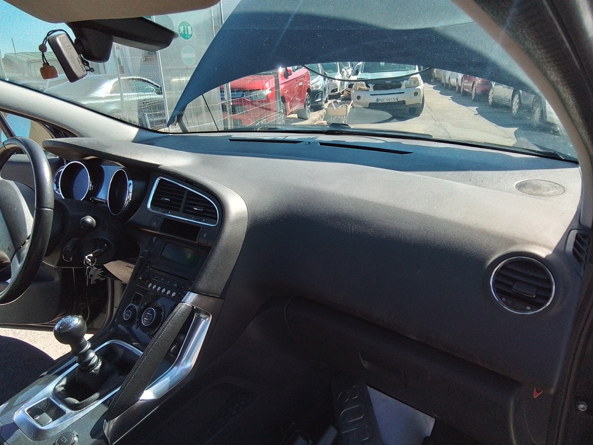 Recambio de salpicadero para peugeot 3008 premium referencia OEM IAM   