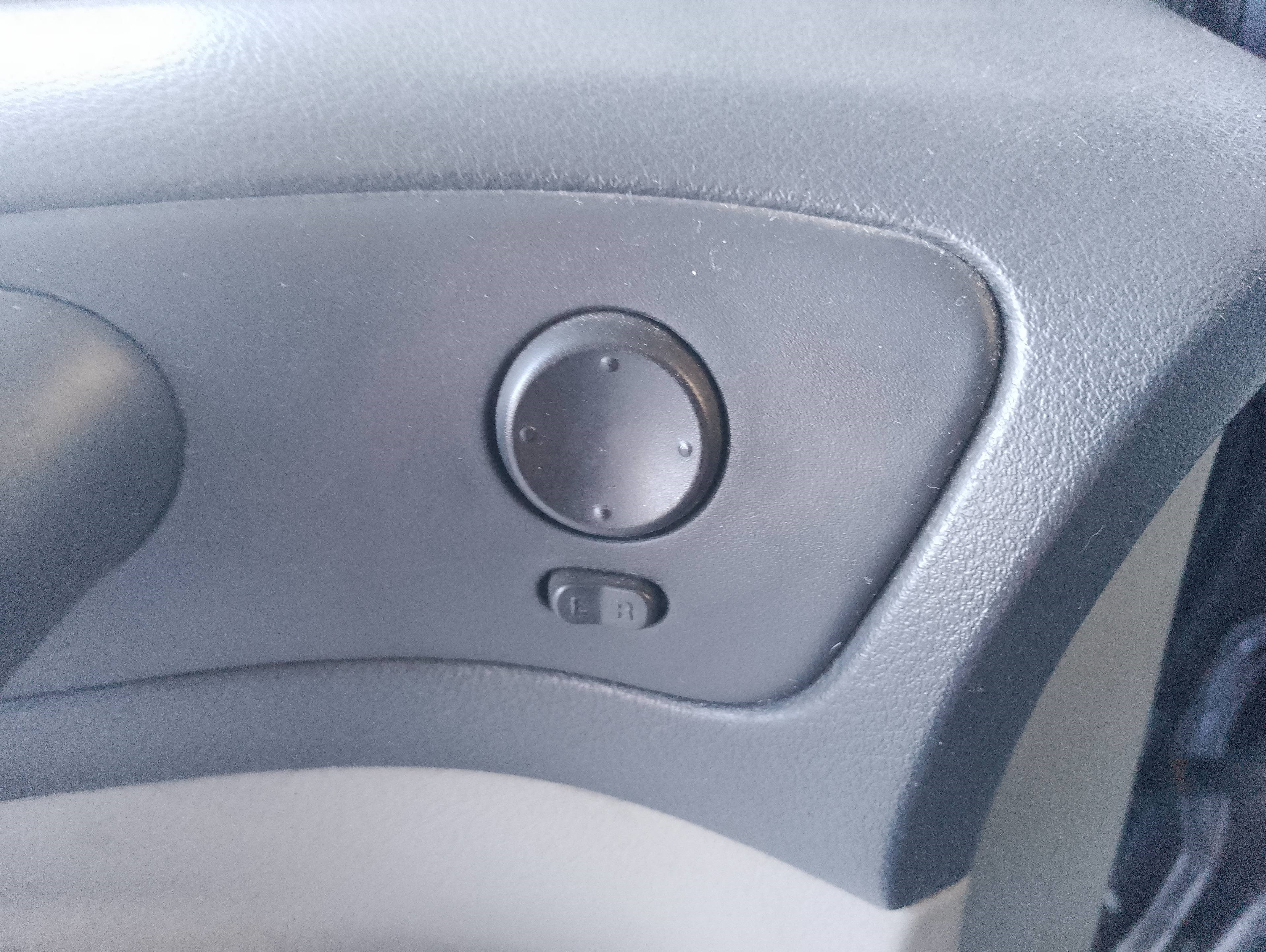 Recambio de mando retrovisor para chevrolet tacuma se referencia OEM IAM   