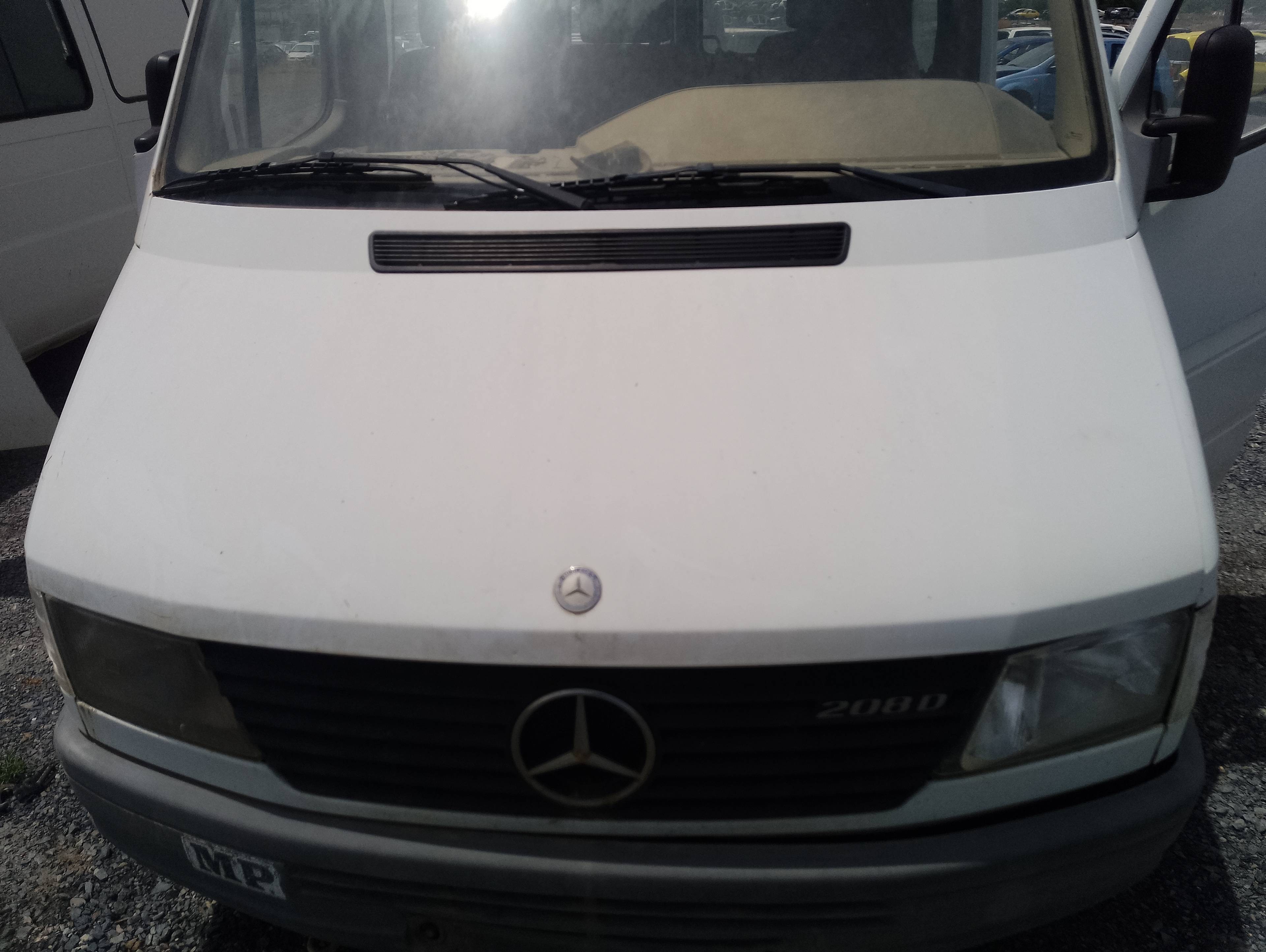 Recambio de capo para mercedes-benz 208 cdi referencia OEM IAM   