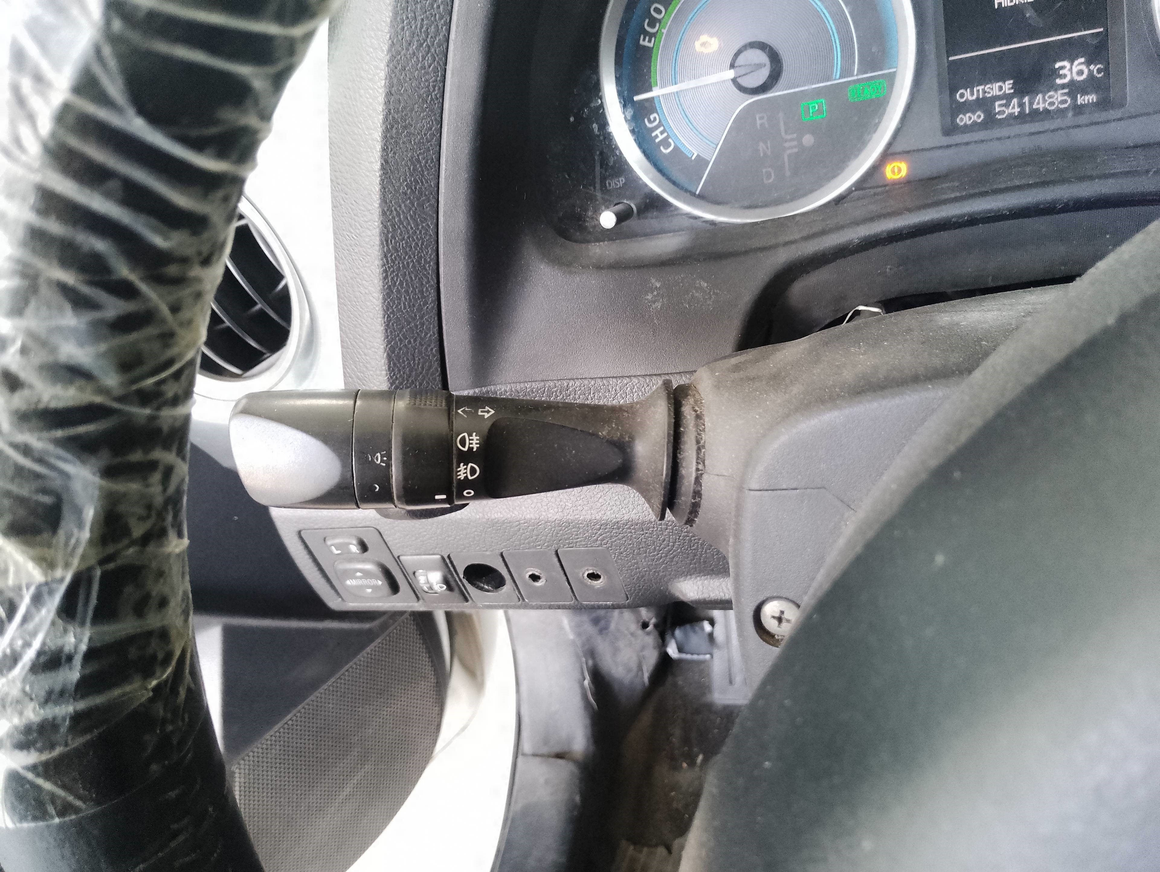 Recambio de mando luces para toyota auris hybrid active referencia OEM IAM   