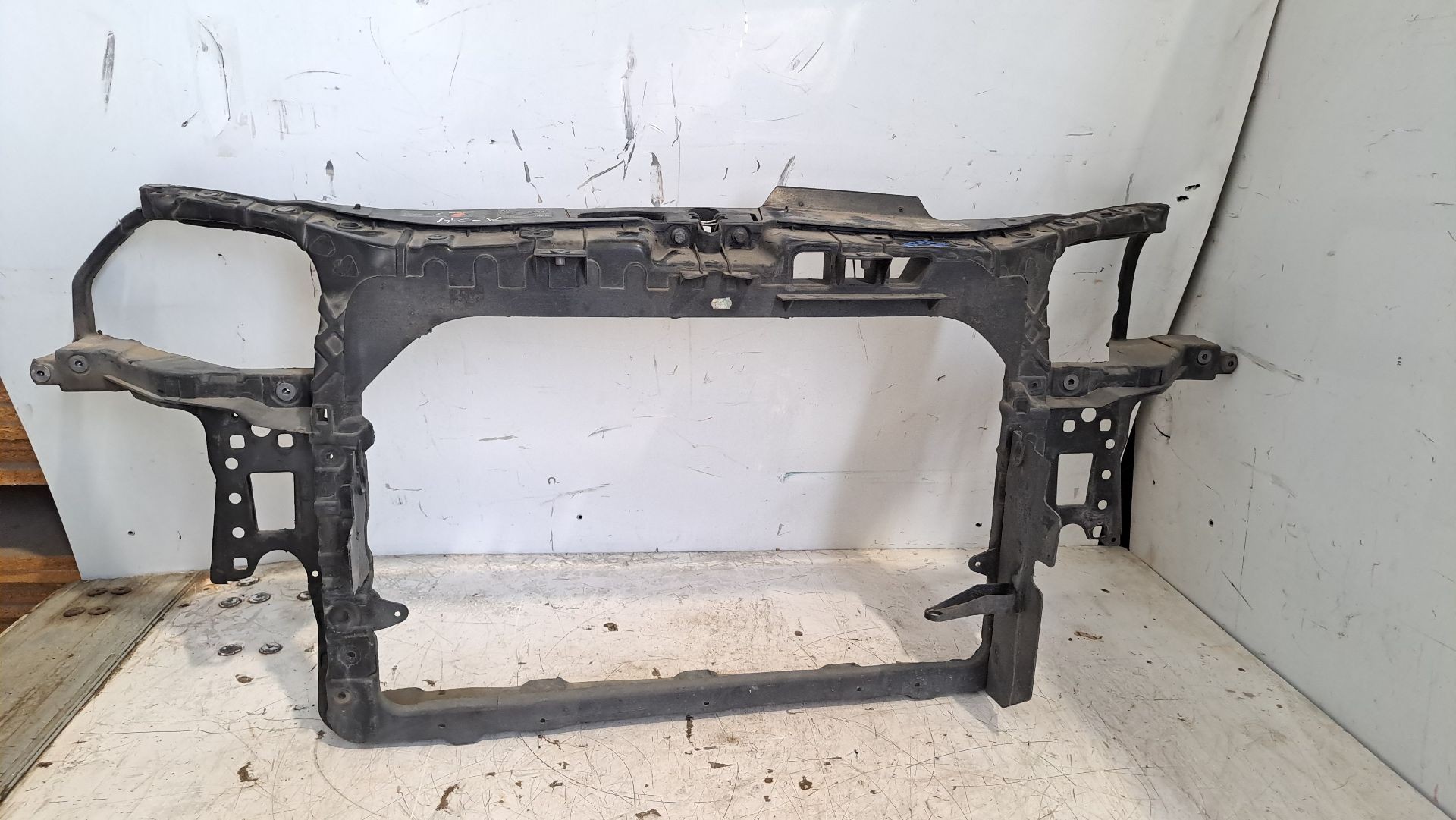 Recambio de panel frontal para seat ibiza iii (6l1) 1.4 tdi referencia OEM IAM   