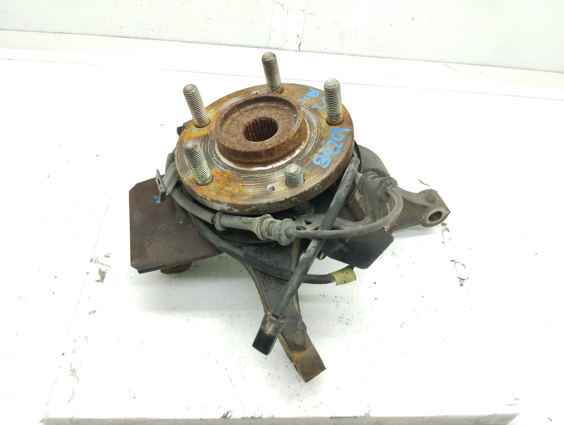 Recambio de mangueta delantera izquierda para hyundai i30 (gd) classic referencia OEM IAM   