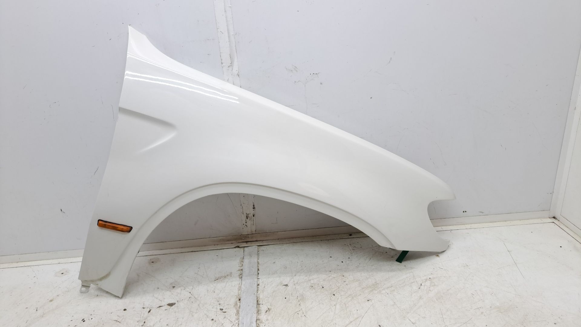 Recambio de aleta delantera derecha para bmw x5 (e53) referencia OEM IAM   