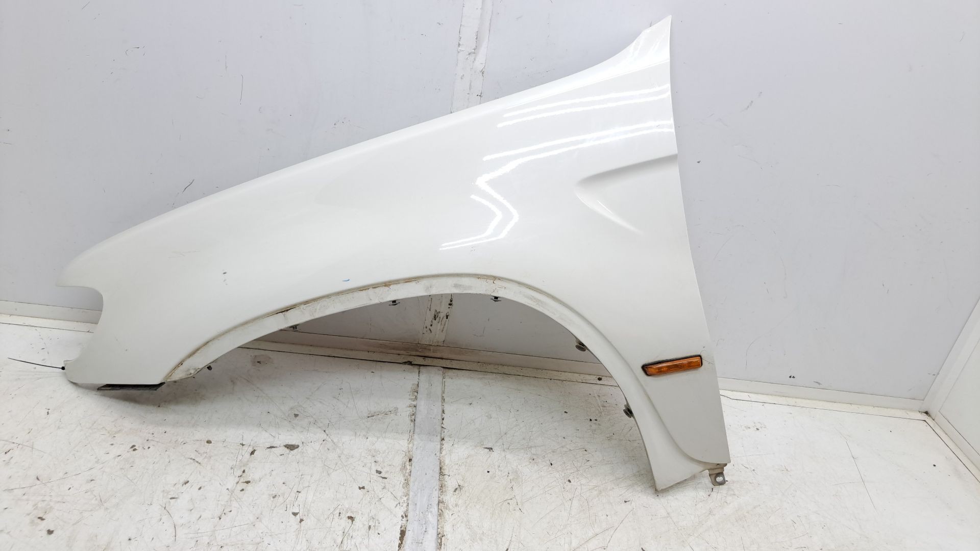 Recambio de aleta delantera izquierda para bmw x5 (e53) referencia OEM IAM   