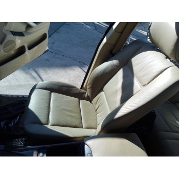 ASIENTO DELANTERO DERECHO 