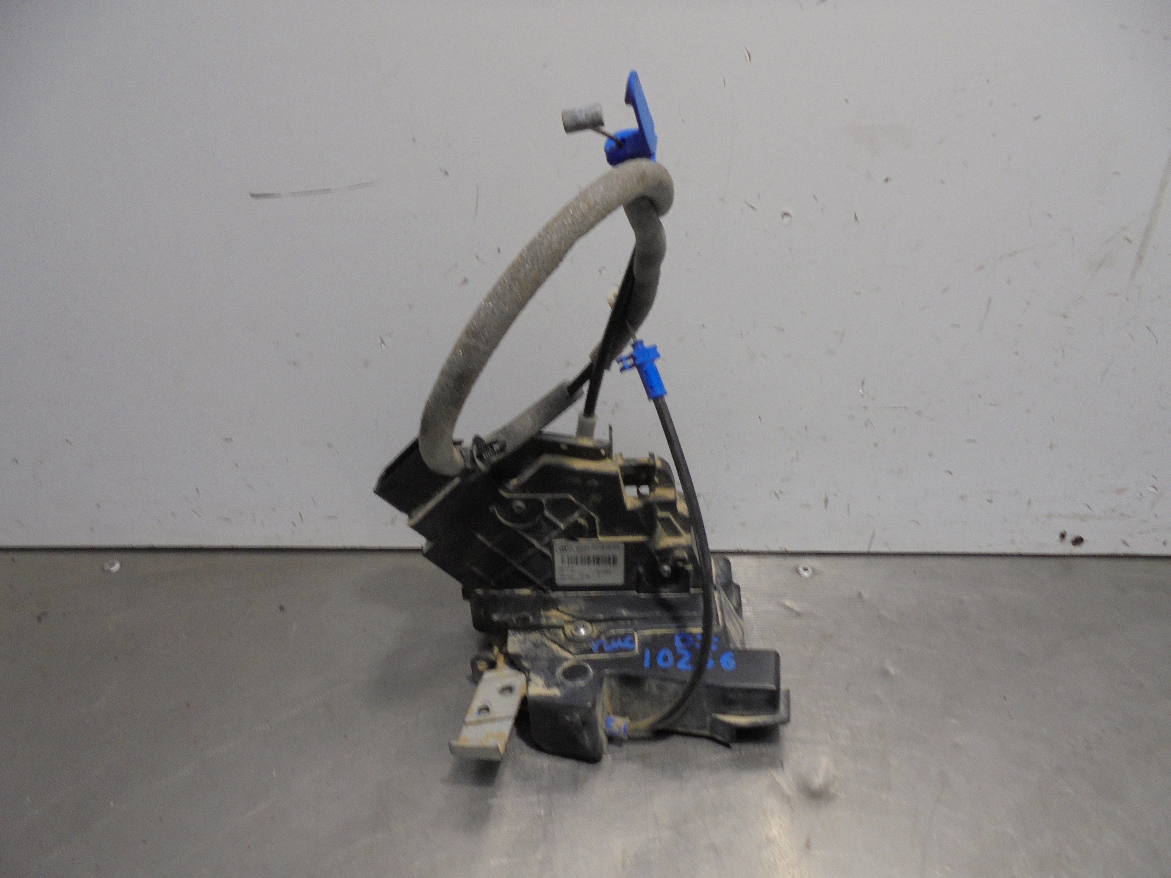 Recambio de cerradura puerta delantera izquierda para ford mondeo ber. (ca2) ambiente referencia OEM IAM 6M2AR21813EB ELECTRICA 