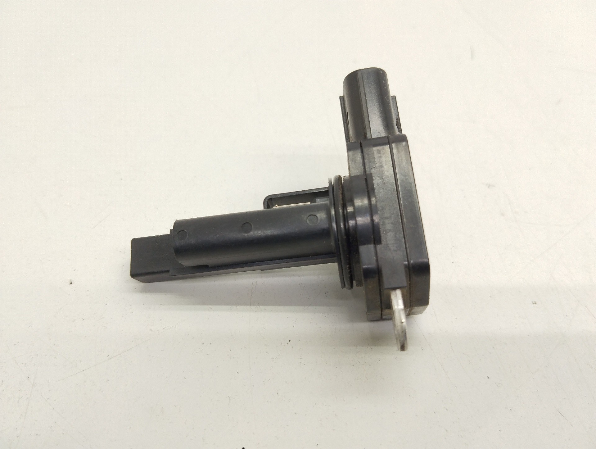 Recambio de caudalimetro para toyota auris hybrid active referencia OEM IAM 222040V020 VN1974005380 DENSO