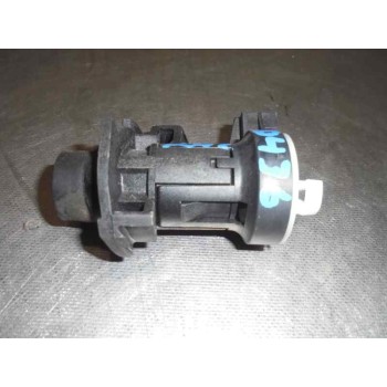 BOMBIN PORTON TRASERO A2047500061 