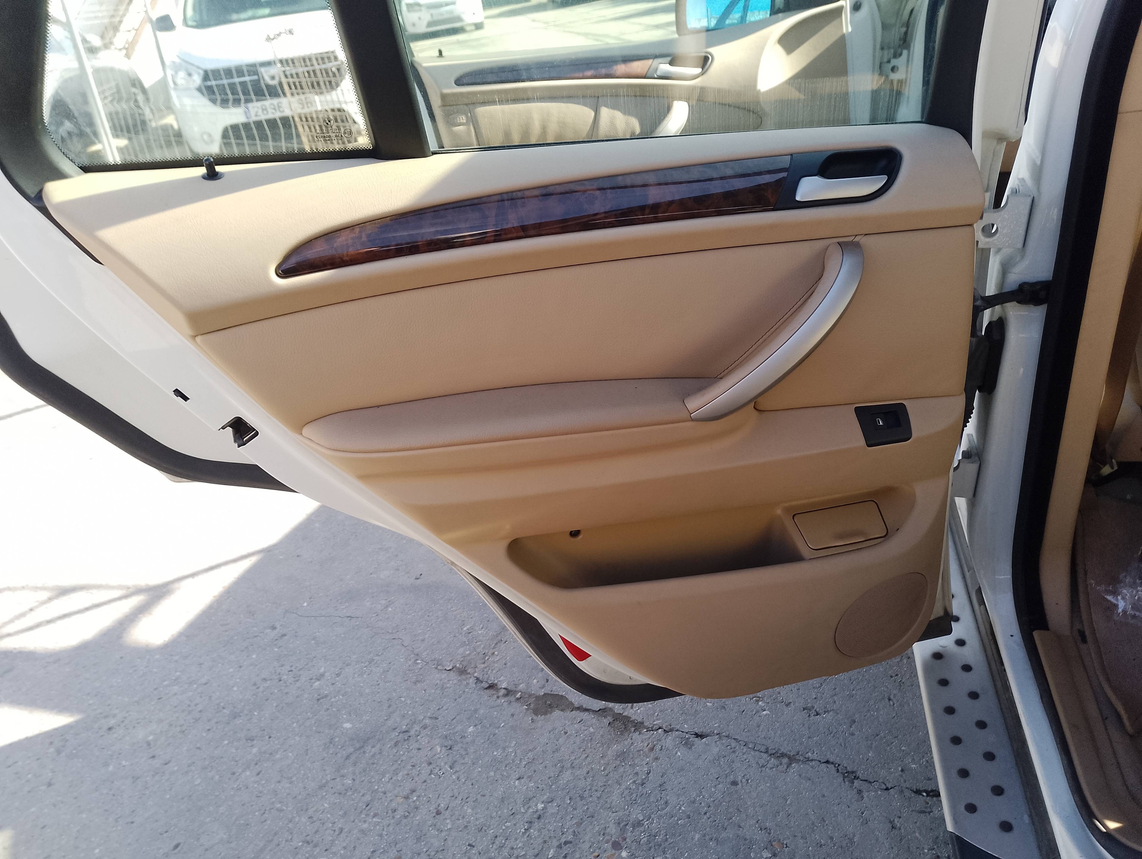 Recambio de guarnecido puerta trasera izquierda para bmw x5 (e53) referencia OEM IAM   