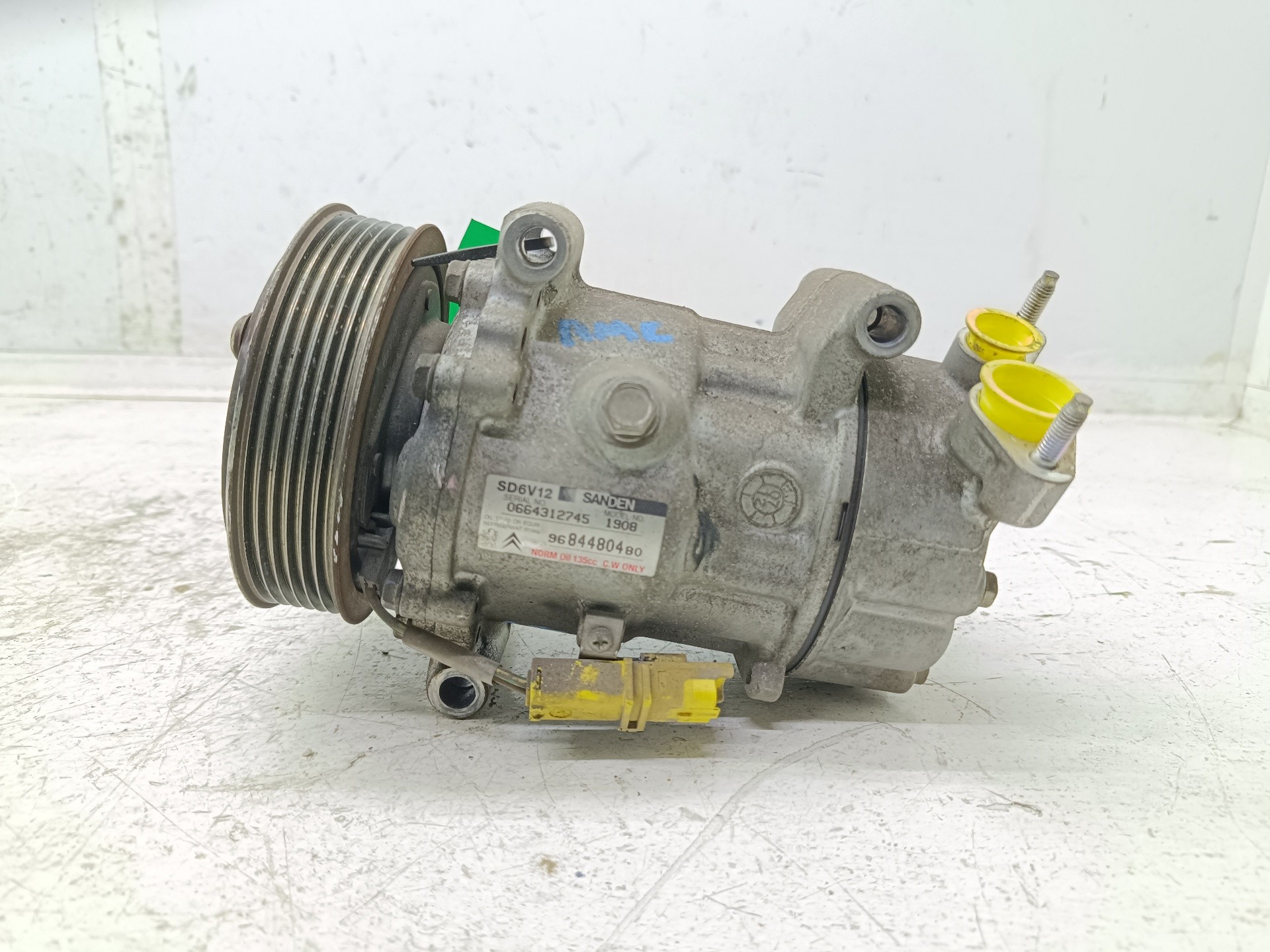 Recambio de compresor aire acondicionado para citroën c3 1.1 audace referencia OEM IAM 9684480480  