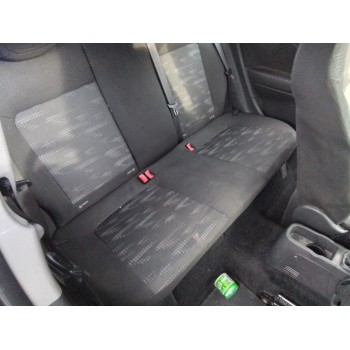 Recambio de asientos traseros para opel corsa d 1.3 16v cdti referencia OEM IAM   