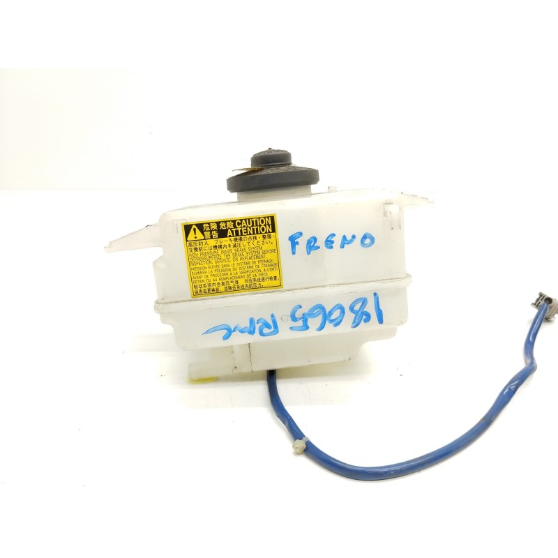 Recambio de deposito liquido frenos para toyota auris hybrid active referencia OEM IAM   