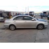 toyota avensis berlina (t25) del año 2006
