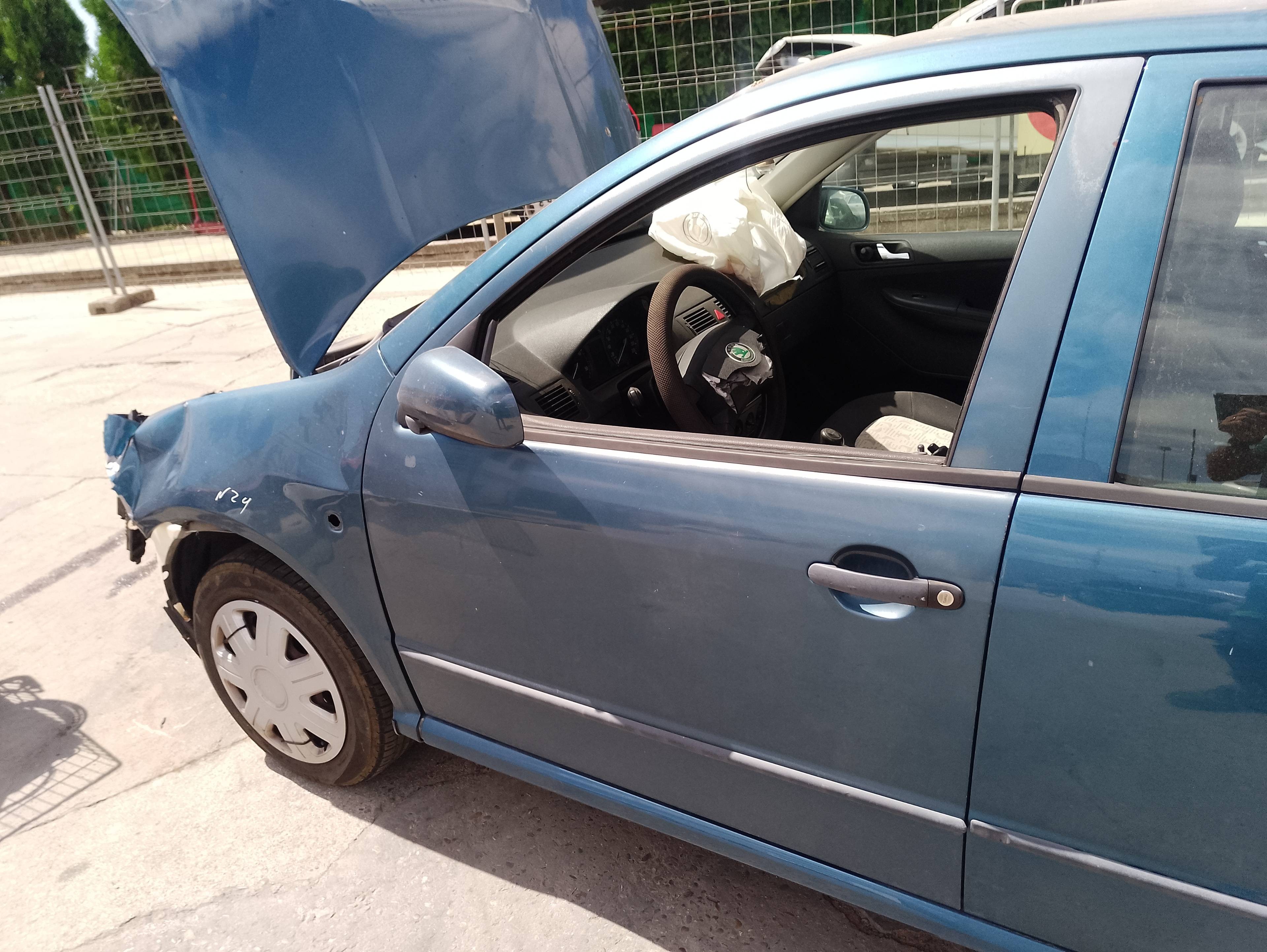 Recambio de puerta delantera izquierda para skoda fabia (6y2/6y3) attractive referencia OEM IAM   