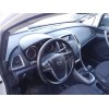 opel astra j lim. del año 2011