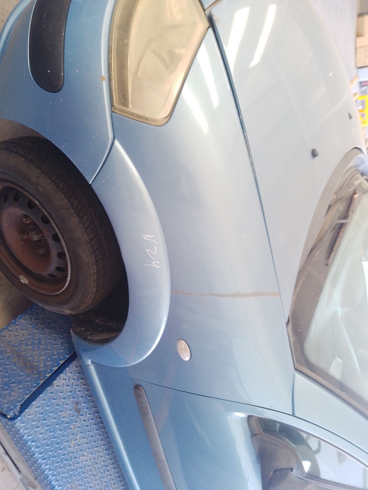 Recambio de aleta delantera izquierda para citroën c3 i (fc_, fn_) 1.1 i referencia OEM IAM 7840L5  