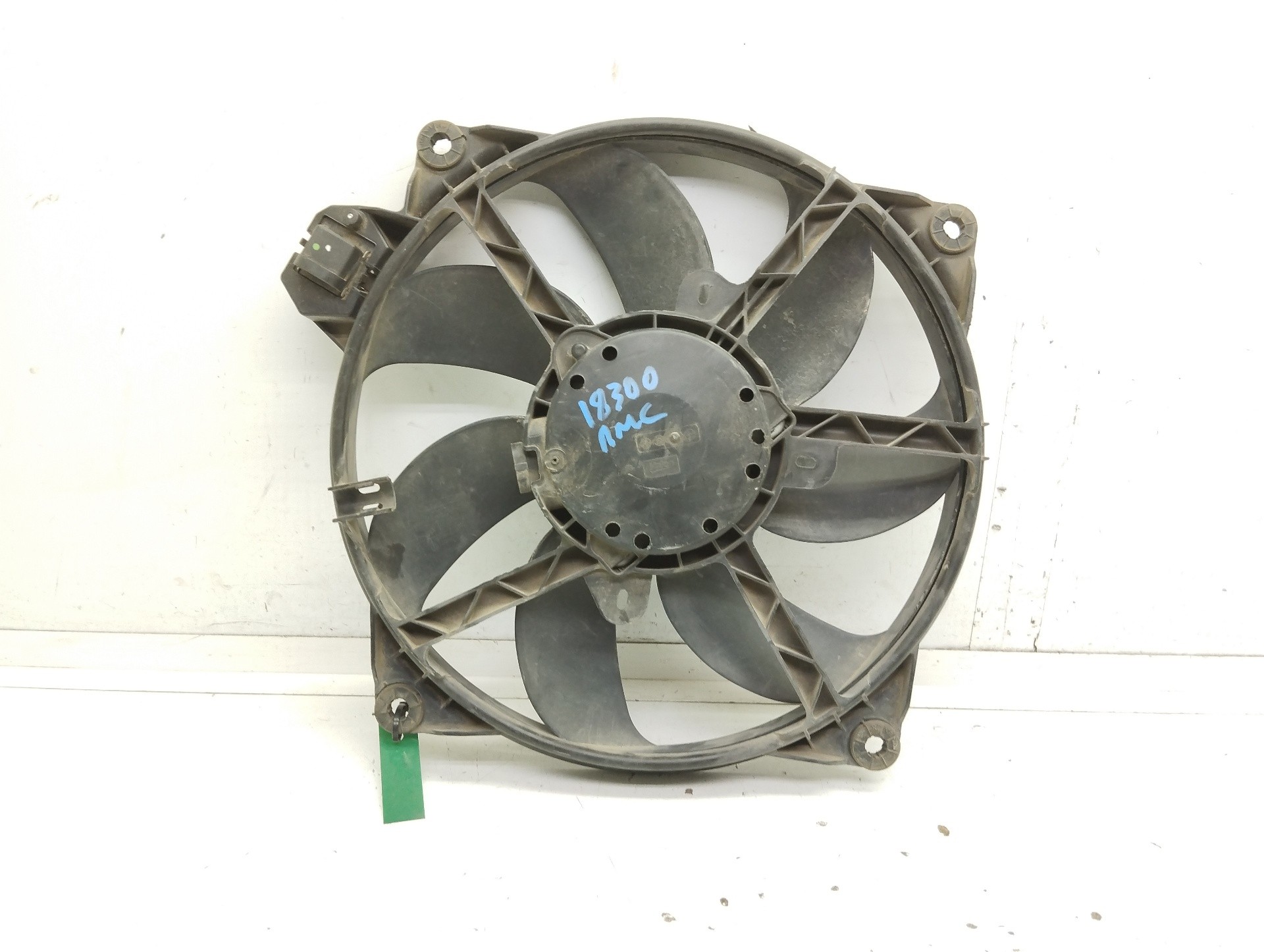 Recambio de electroventilador para renault megane iii berlina 5 p business referencia OEM IAM 214810898R VALEO 