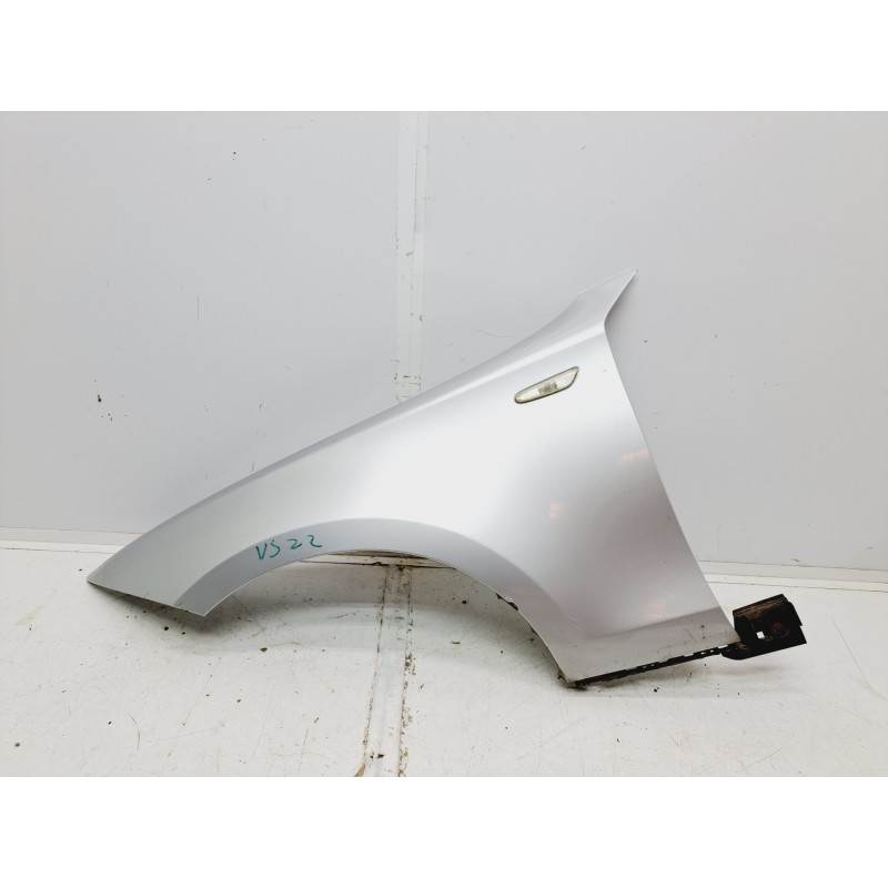 Recambio de aleta delantera izquierda para bmw serie 1 berlina (e81/e87) 118d referencia OEM IAM 41357133227  