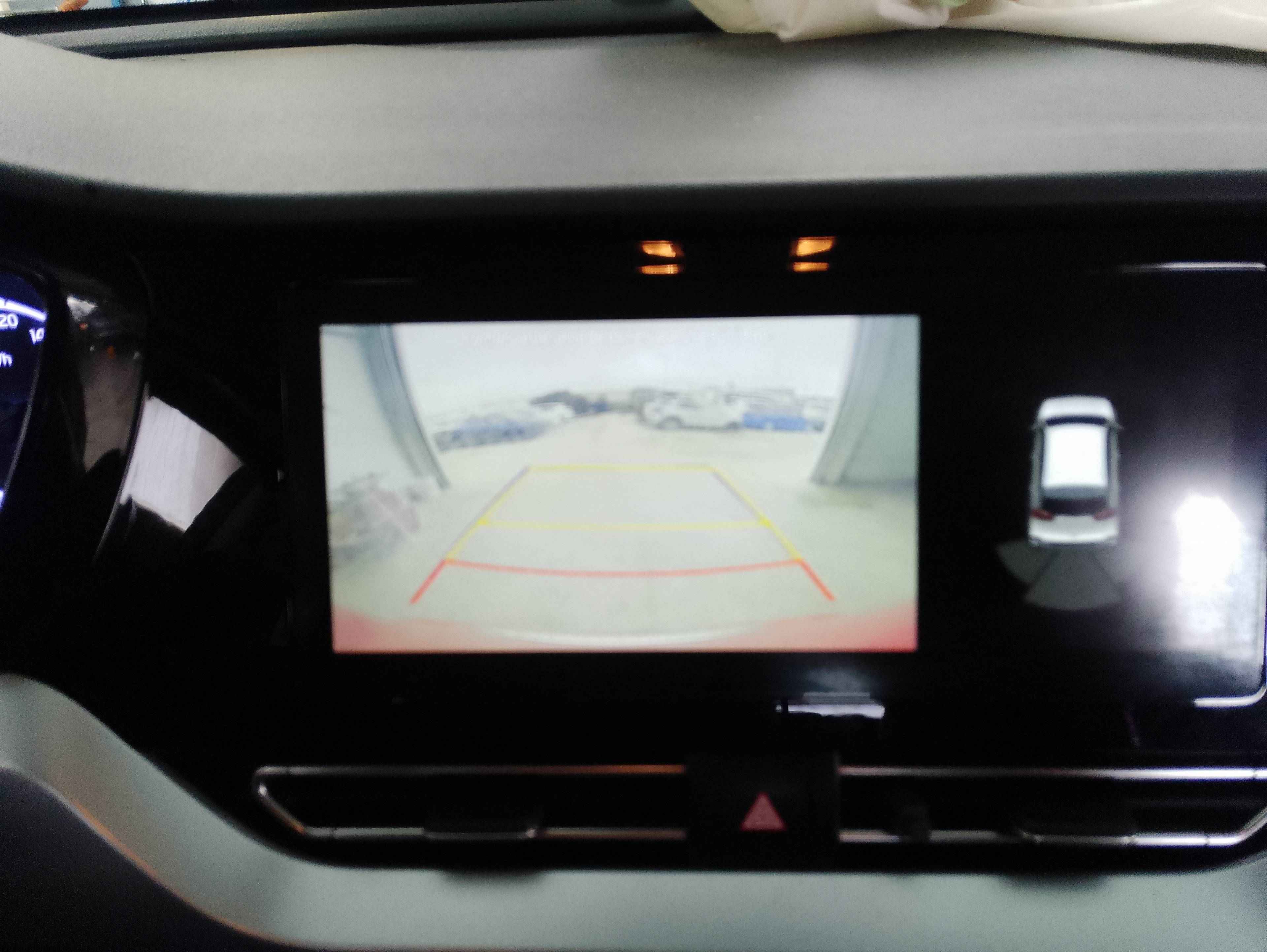 Recambio de pantalla multifuncion para kia niro e-niro concept referencia OEM IAM   