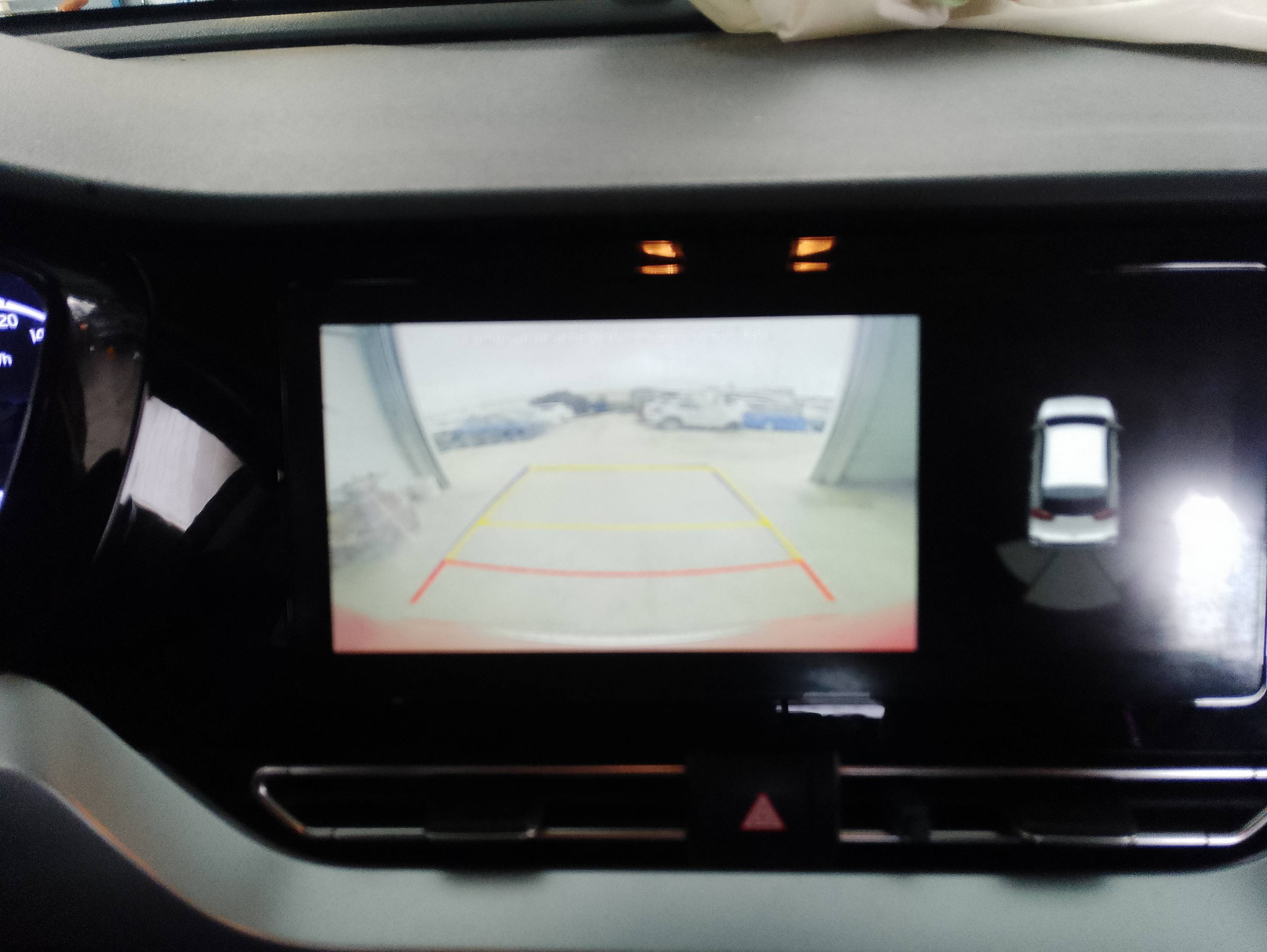 Recambio de pantalla multifuncion para kia niro e-niro concept referencia OEM IAM   