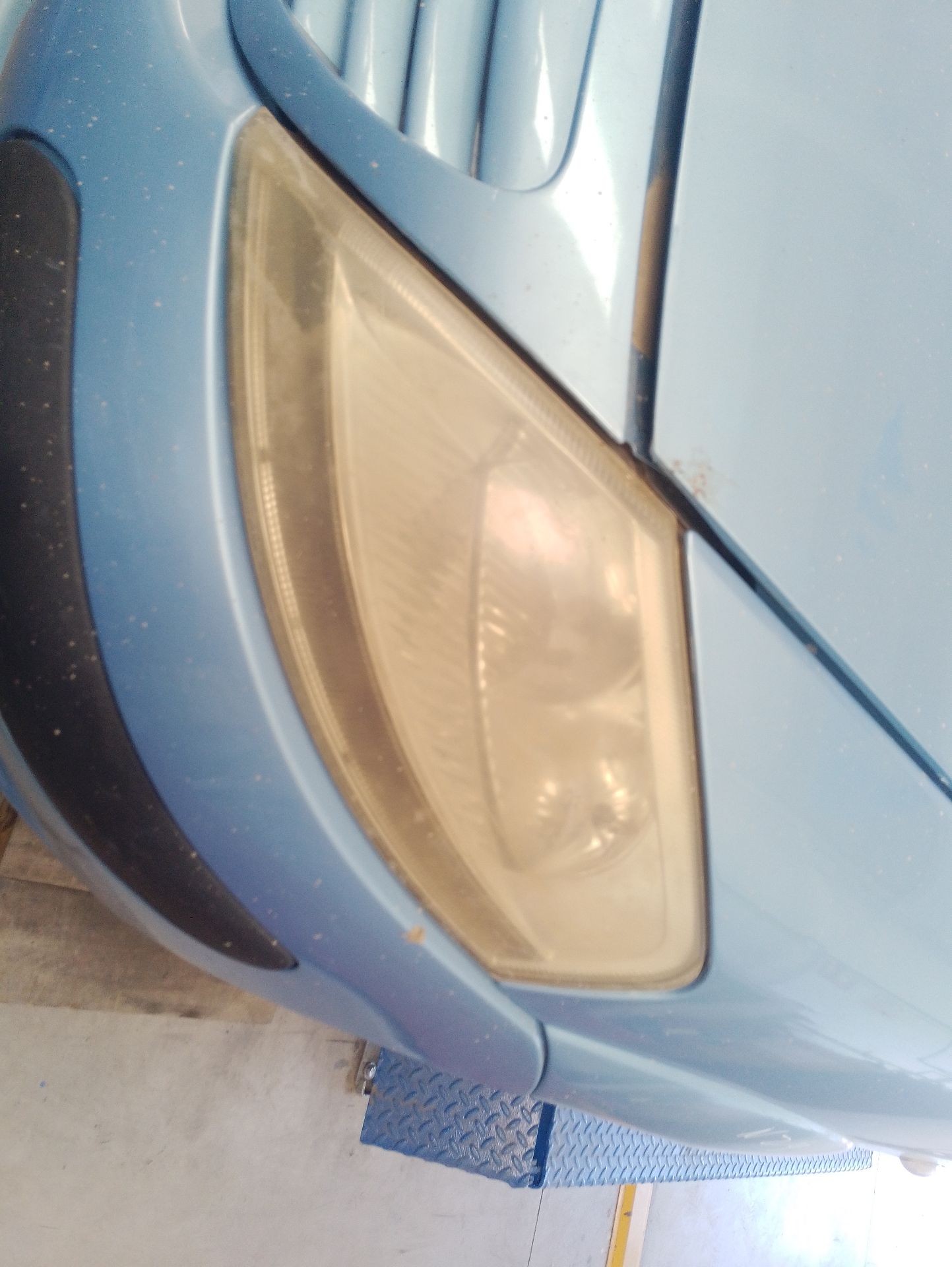 Recambio de faro izquierdo para citroën c3 i (fc_, fn_) 1.1 i referencia OEM IAM 620885  