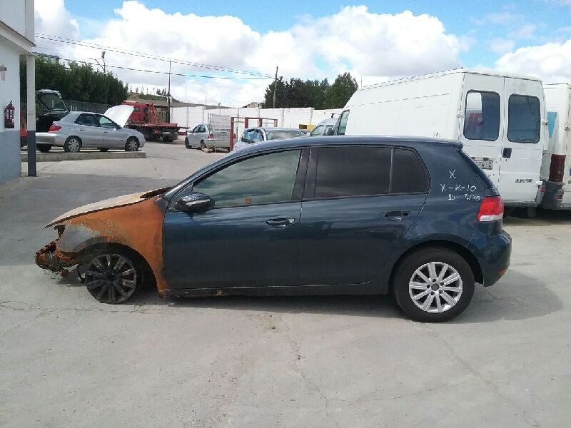 volkswagen golf vi (5k1) del año 2010