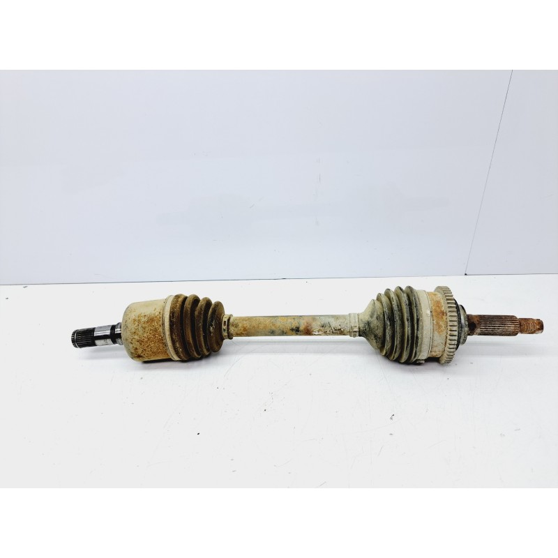 Recambio de transmision delantera izquierda para kia carnival ii 2.9 cdri ex referencia OEM IAM   