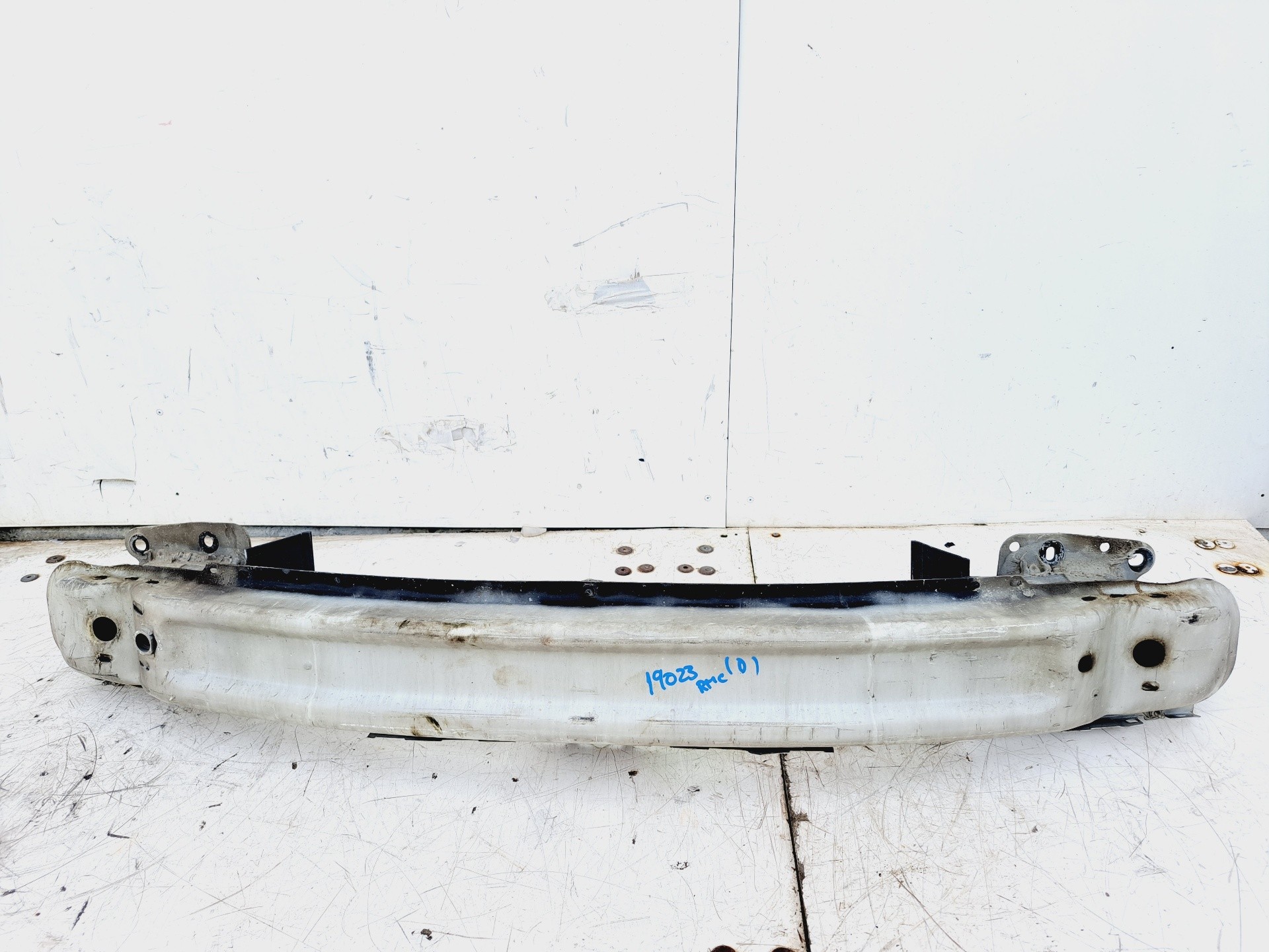 Recambio de refuerzo paragolpes delantero para renault laguna ii (bg0) authentique referencia OEM IAM   