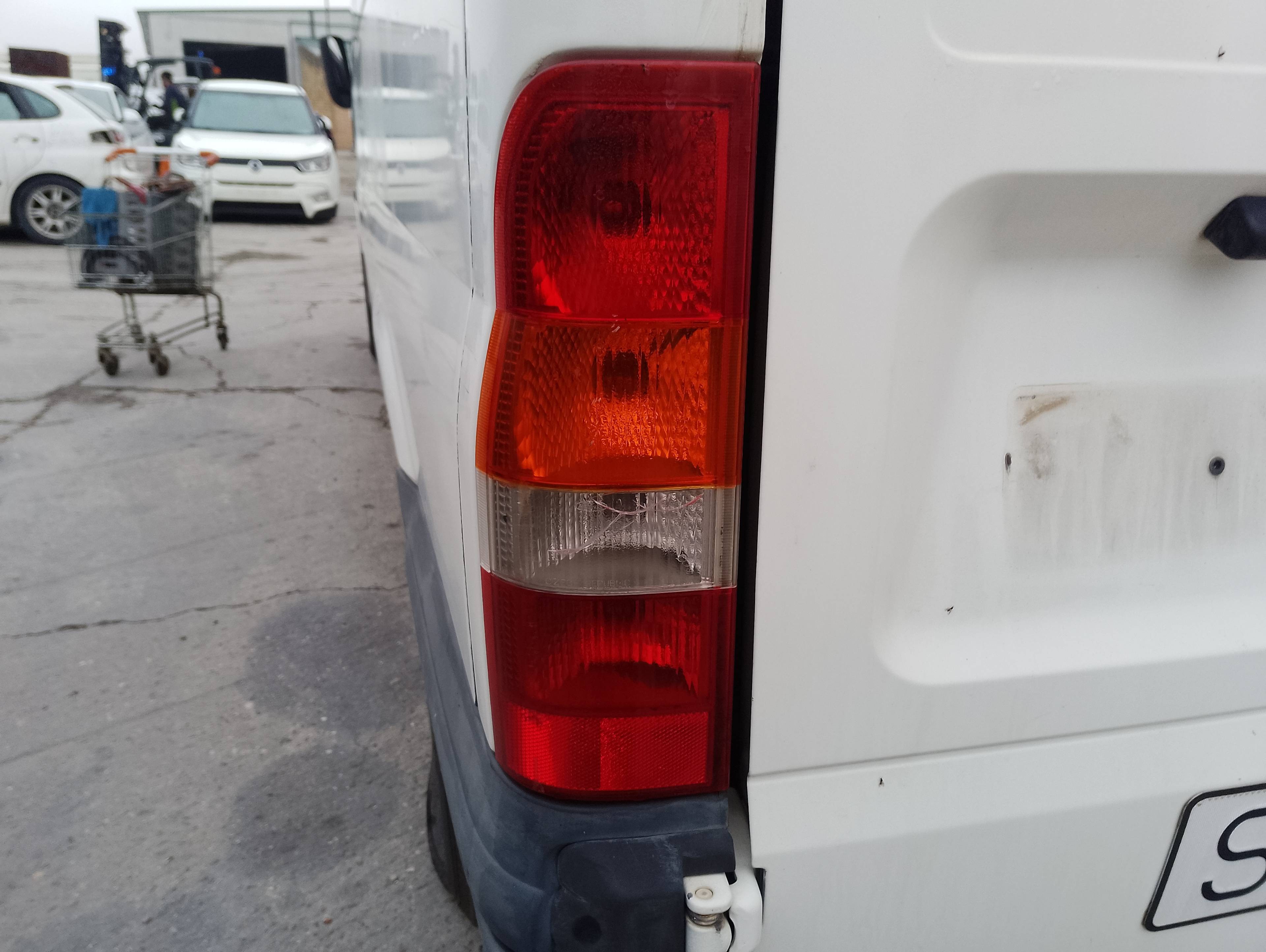 Recambio de piloto trasero izquierdo para ford transit mod. 2000 bus referencia OEM IAM   