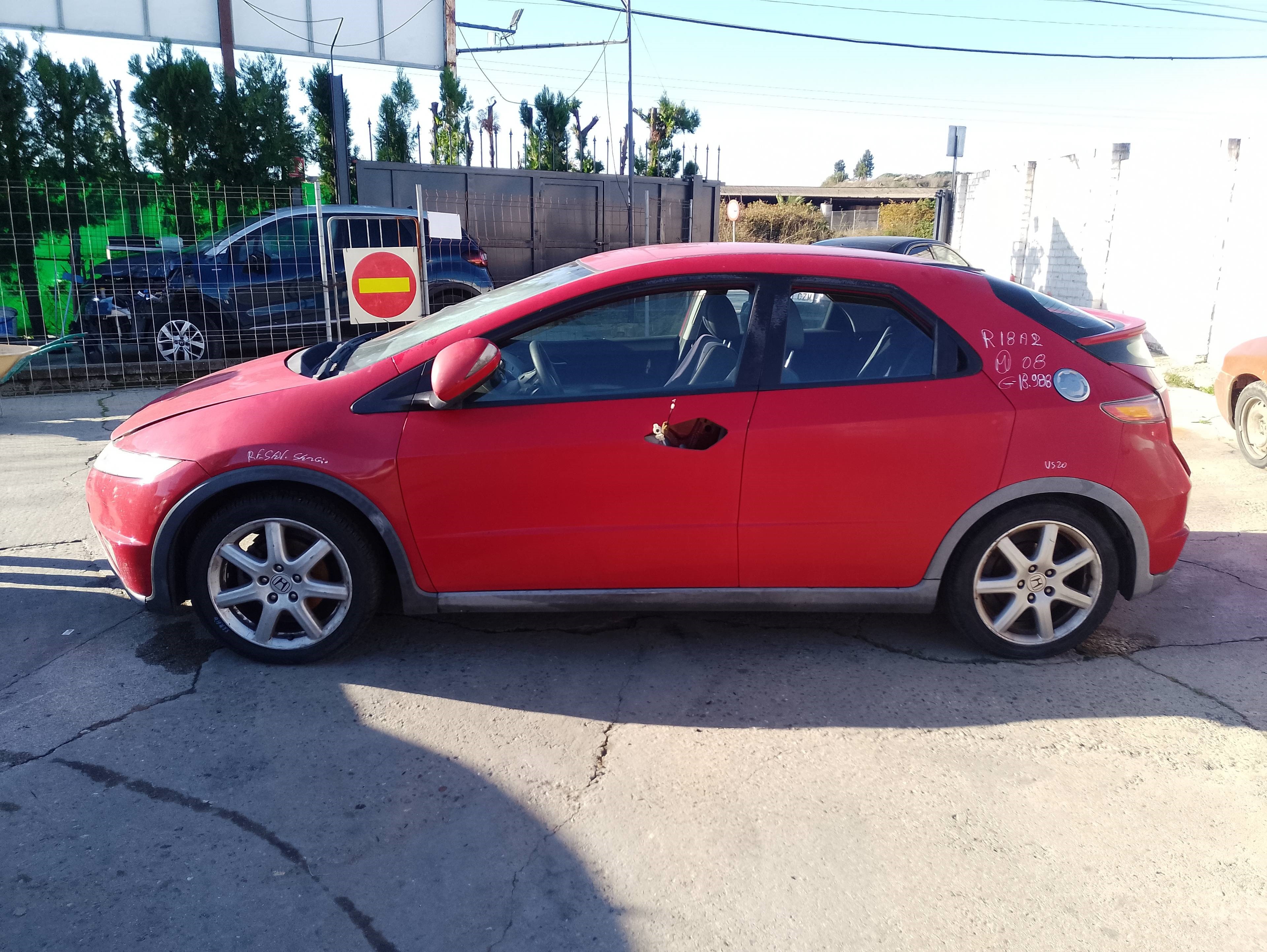 honda civic berlina 5 (fk) del año 2008