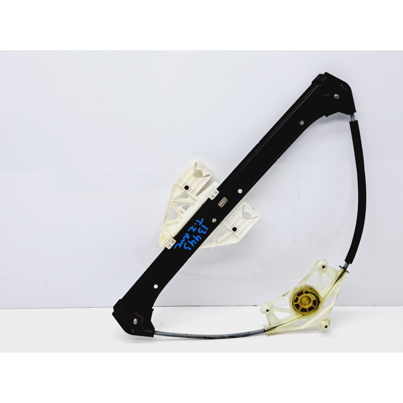 Recambio de elevalunas trasero izquierdo para audi a3 sportback (8vf) 30 tdi design referencia OEM IAM 8V4839461  