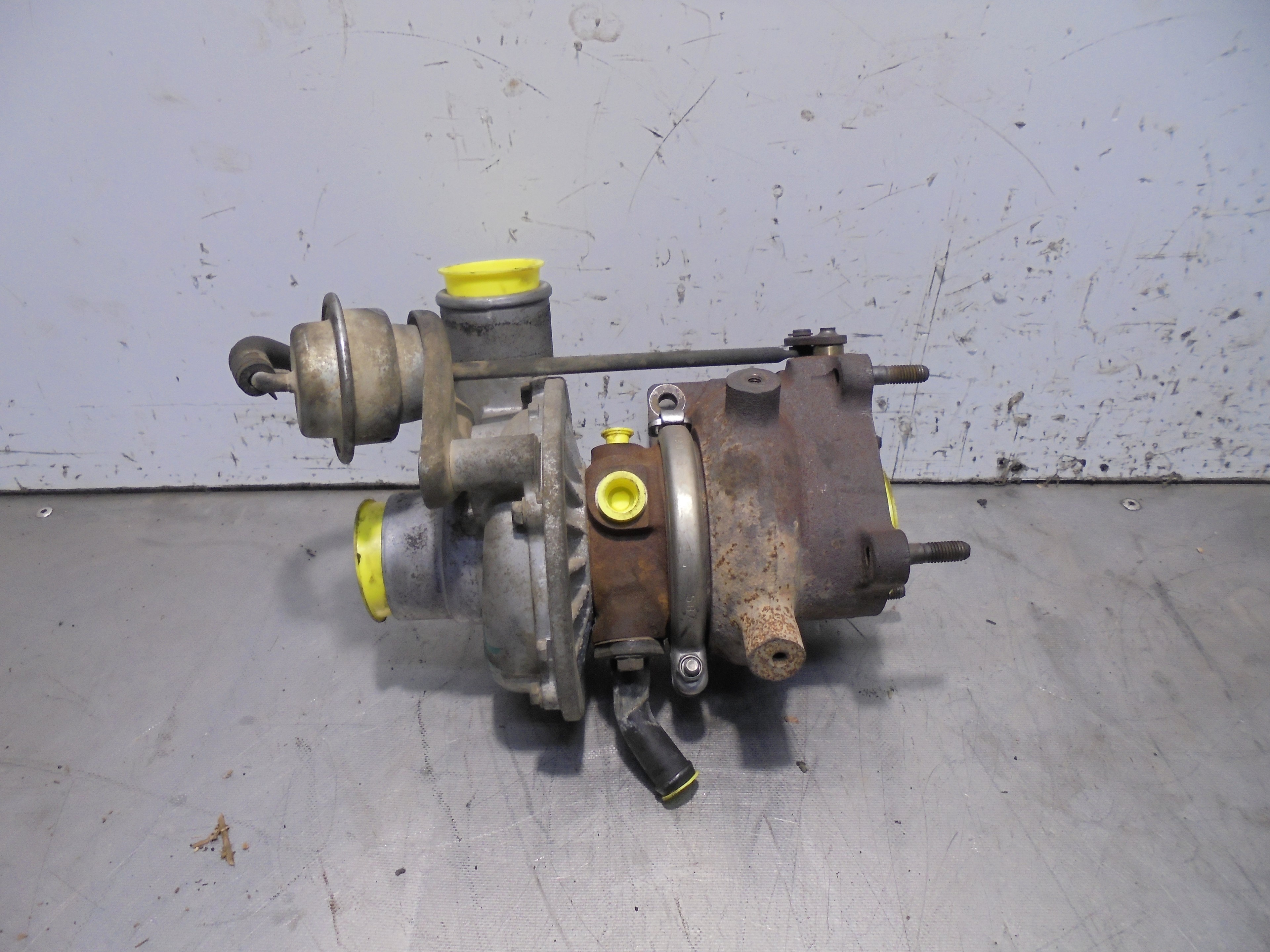 Recambio de turbocompresor para kia carnival ii 2.9 cdri ex referencia OEM IAM 282004X300  