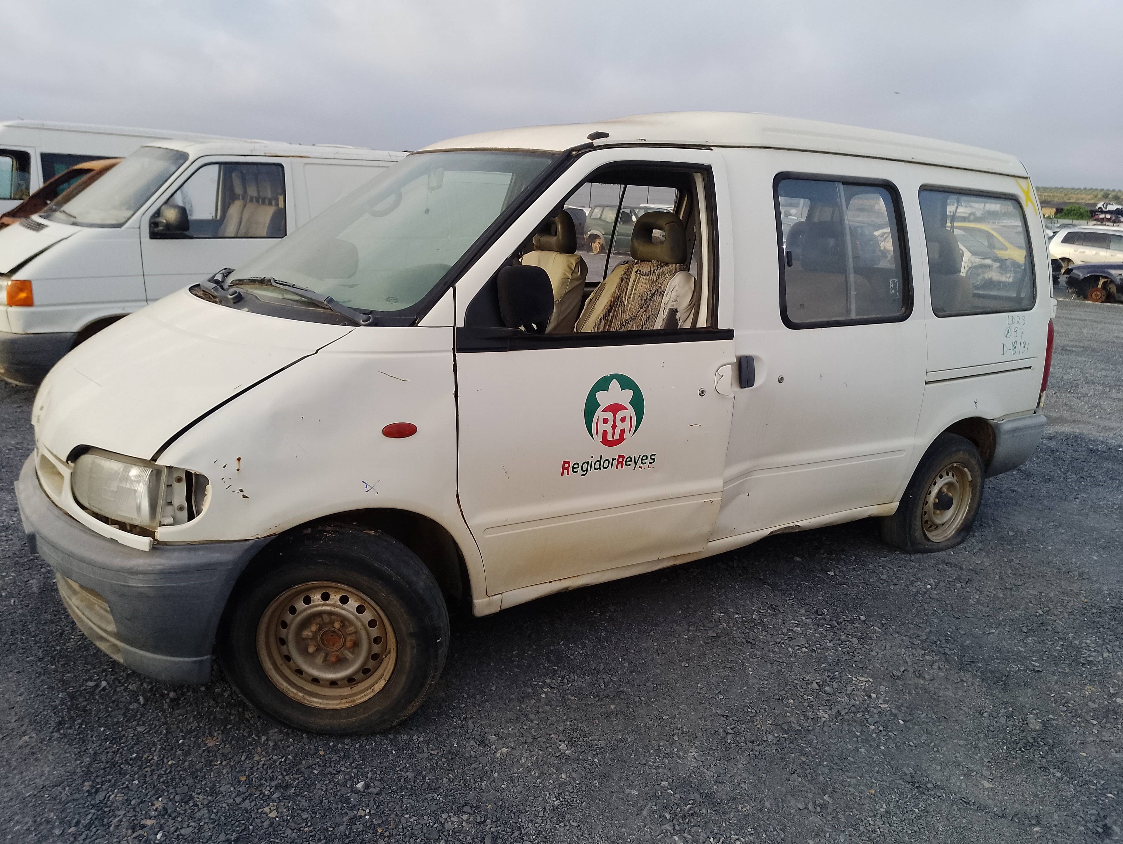 nissan vanette cargo (hc23) del año 1997