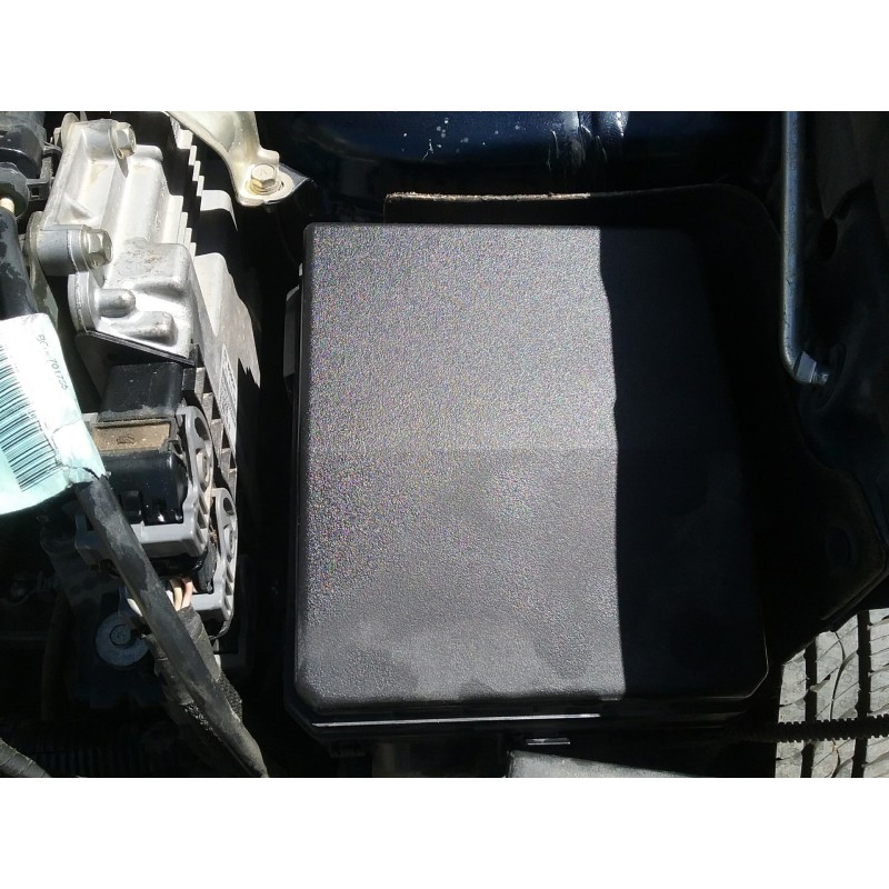 Recambio de caja reles / fusibles para mitsubishi outlander (cw0) challenge 4wd referencia OEM IAM   