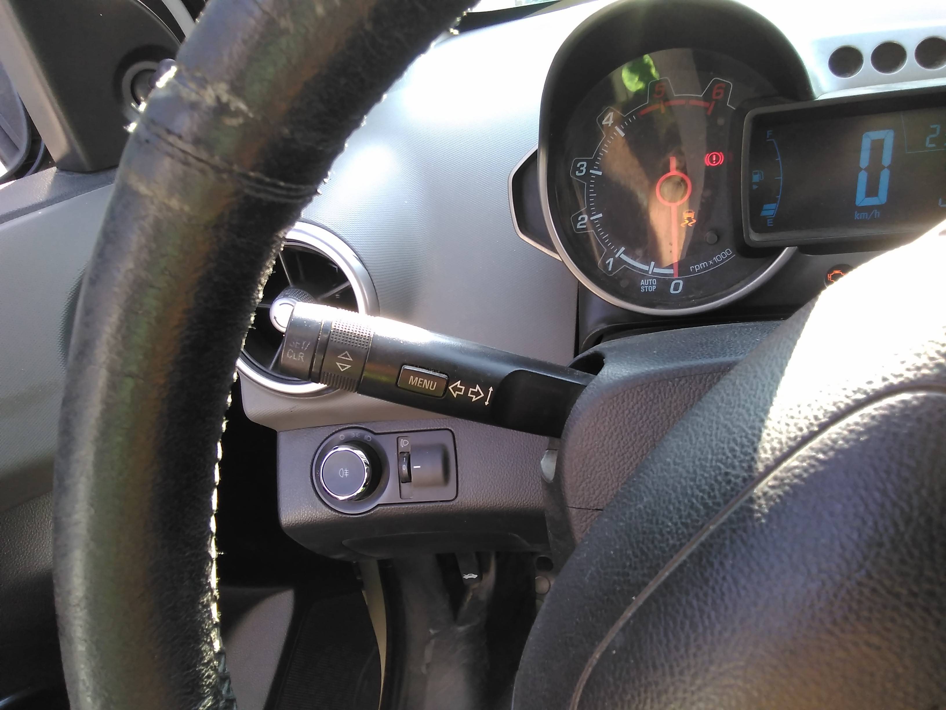 Recambio de mando luces/intermitencia (com2000) para chevrolet aveo sedán lt+ referencia OEM IAM   