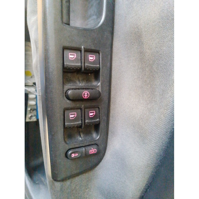 Recambio de mando elevalunas delantero izquierdo para skoda octavia ii (1z3) 1.9 tdi referencia OEM IAM 1U4959857  