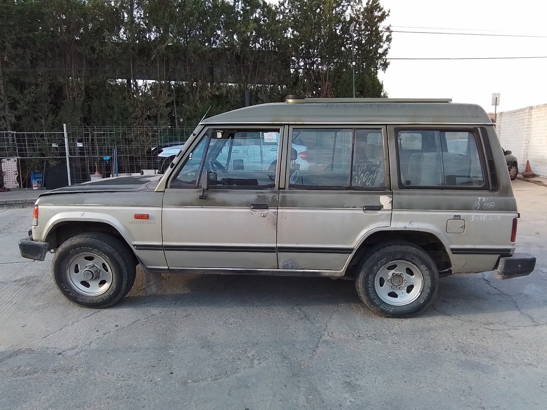mitsubishi pajero del año 1988