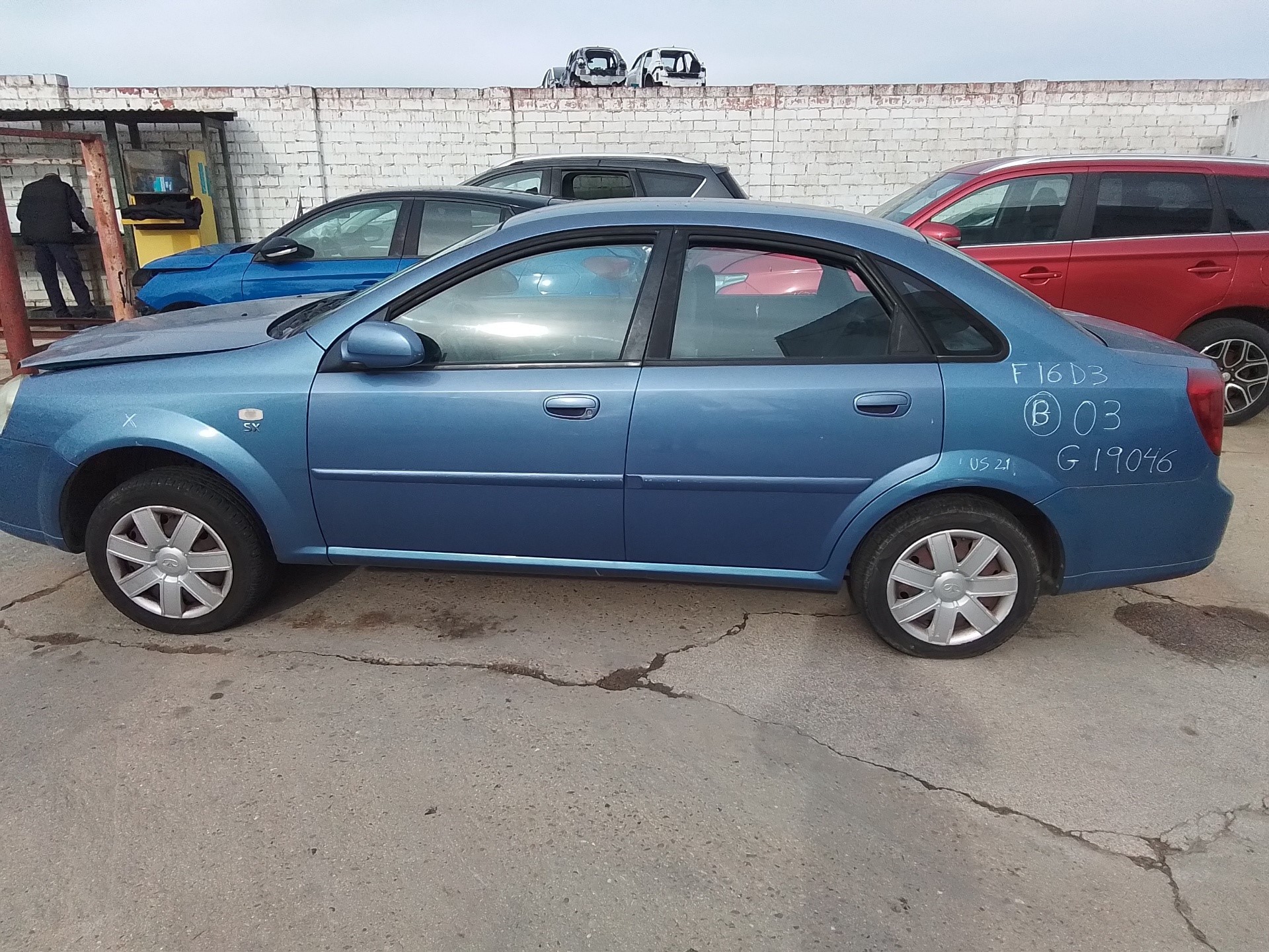 daewoo nubira berlina del año 2003