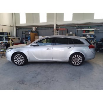 opel insignia sports tourer del año 2011