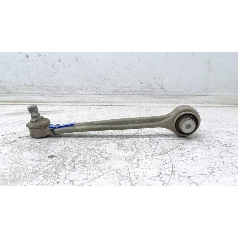 Recambio de brazo suspension superior delantero izquierdo para audi a4 berlina (8w2) básico referencia OEM IAM   