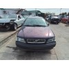 volvo s40 berlina del año 1999