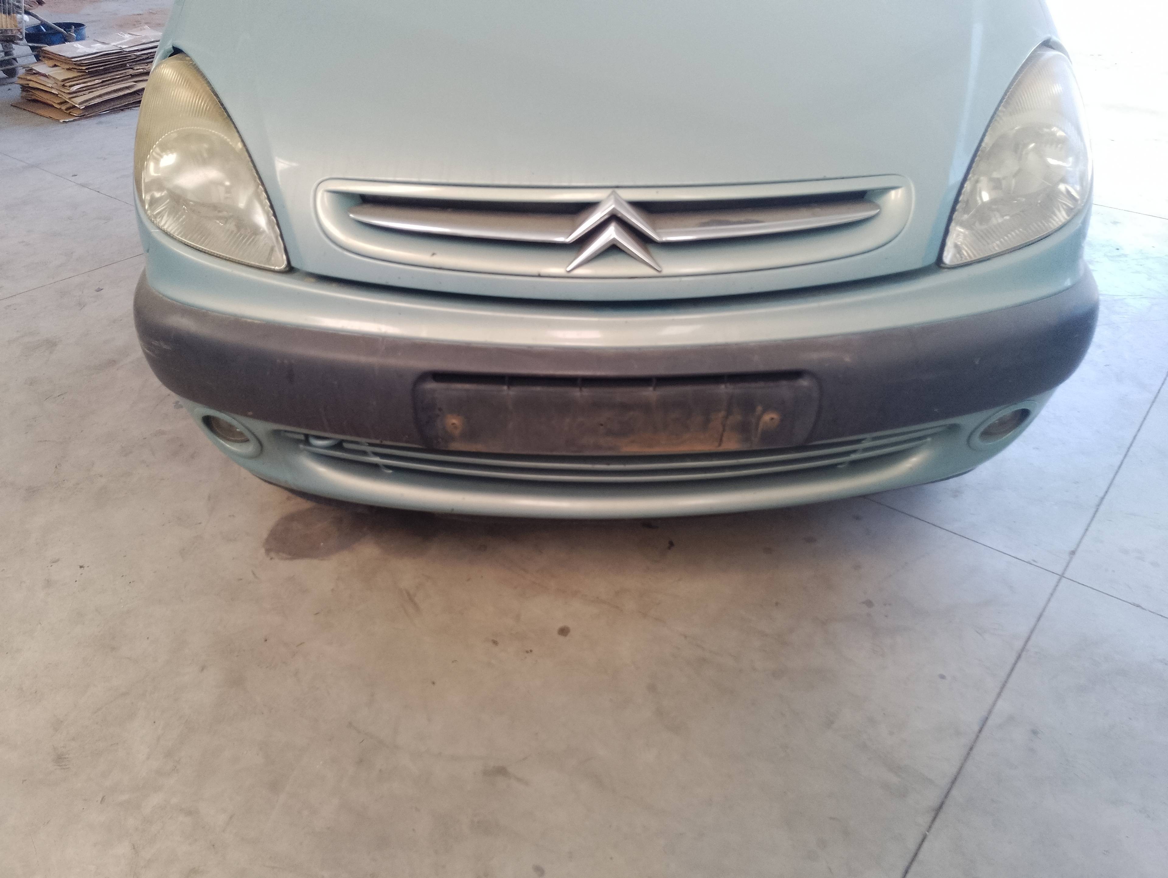 Recambio de paragolpes delantero para citroën xsara picasso 2.0 hdi referencia OEM IAM 7401R4 9631301277 