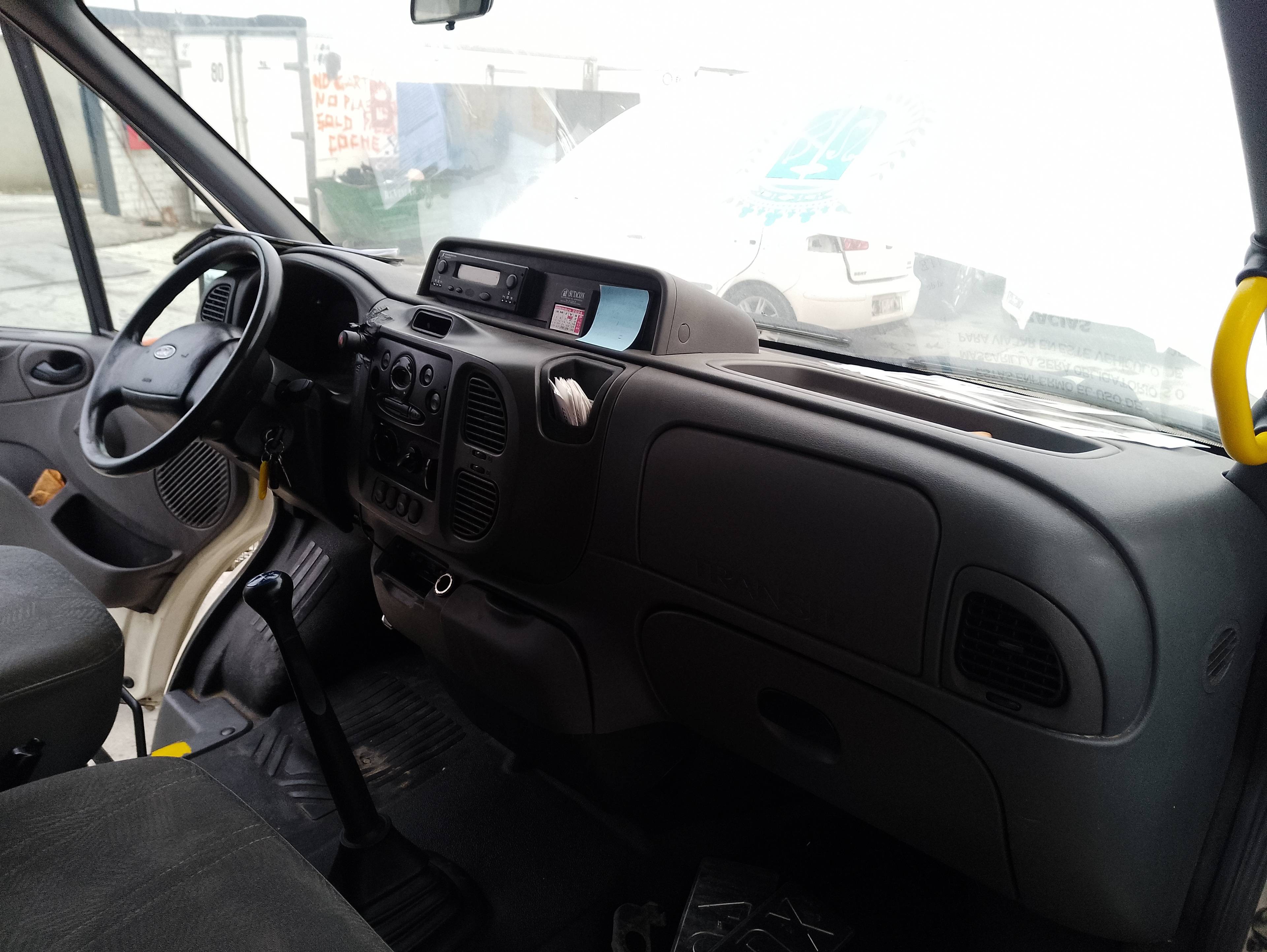 Recambio de salpicadero para ford transit mod. 2000 bus referencia OEM IAM   